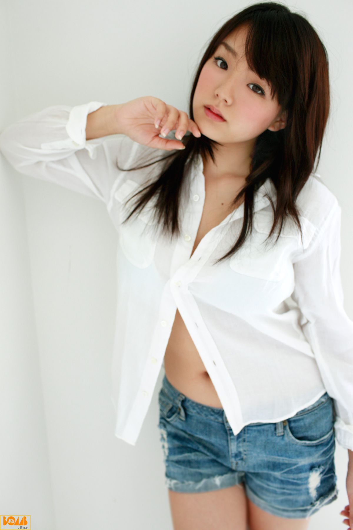 [Bomb.TV] 2010年08月刊 Ai Shinozaki 筱崎爱/篠崎愛_第3张