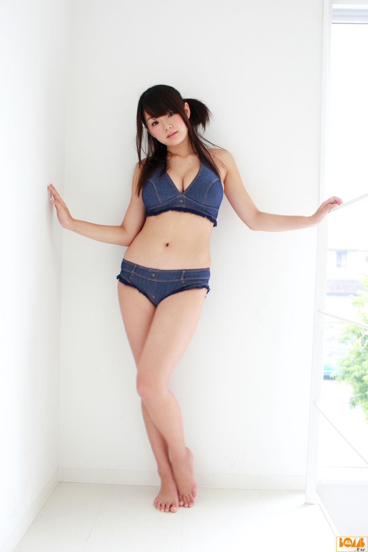[Bomb.TV] 2010年12月刊 Ai Shinozaki 篠崎愛_第1张