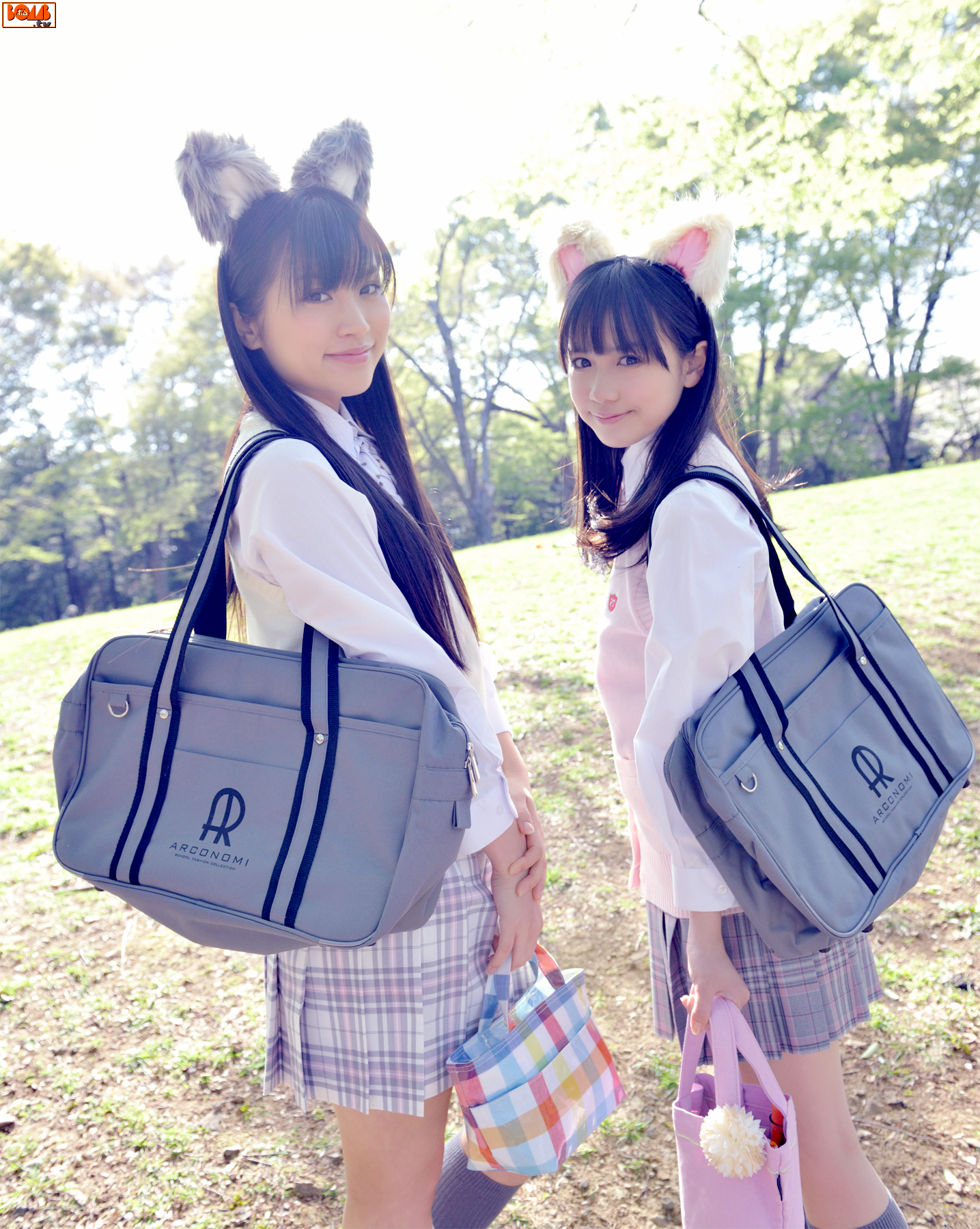 奥仲麻琴/根岸愛《Mimi Girls》  [Bomb.TV] 2011年06月号_第3张