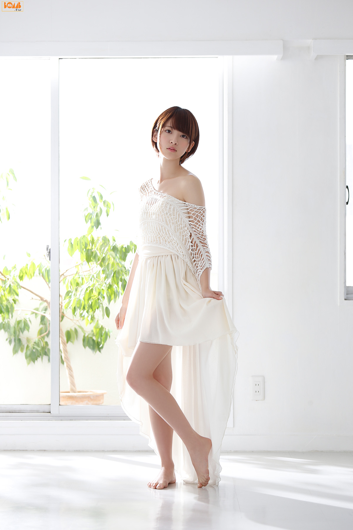 Nanami Hashimoto 橋本奈々未（乃木坂46成员）  [Bomb.TV] 2013年06月号_第4张