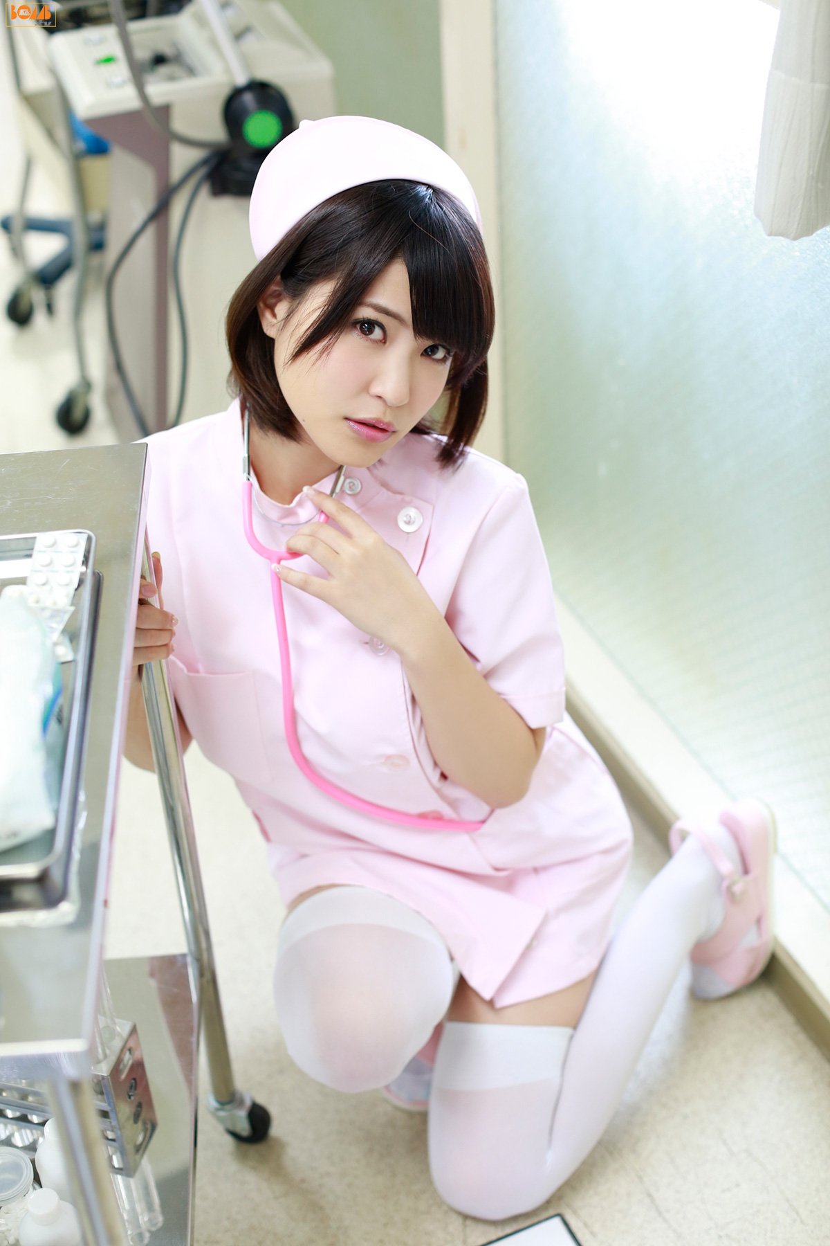今野杏南、岸明日香《护士与病人的诱惑》  [Bomb.TV] 2013年09月号_第4张