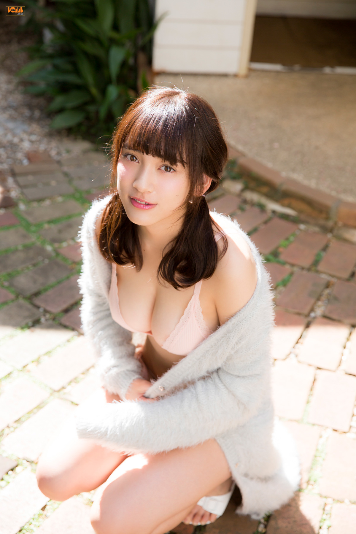 都丸紗也華《まんまるなおんなのこ》 [Bomb.TV] 2015年12月号_第4张