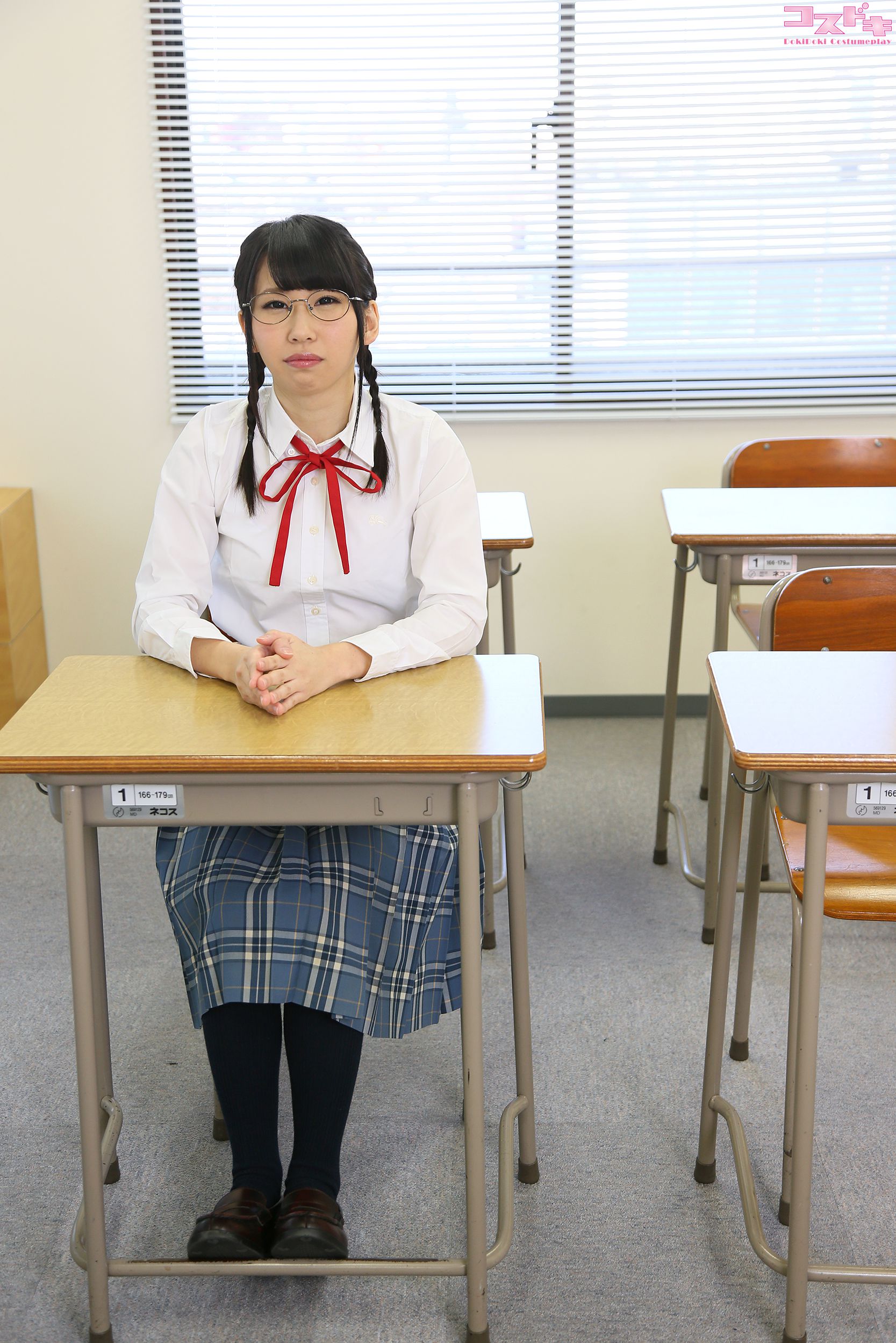 [Cosdoki] Hinano Asari 麻里ひなの asarihinano_pic_seifuku1_第1张