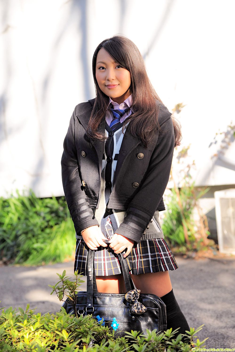 [DGC] NO.930 Chiri Arikawa 有川知里 制服美少女天国_第1张
