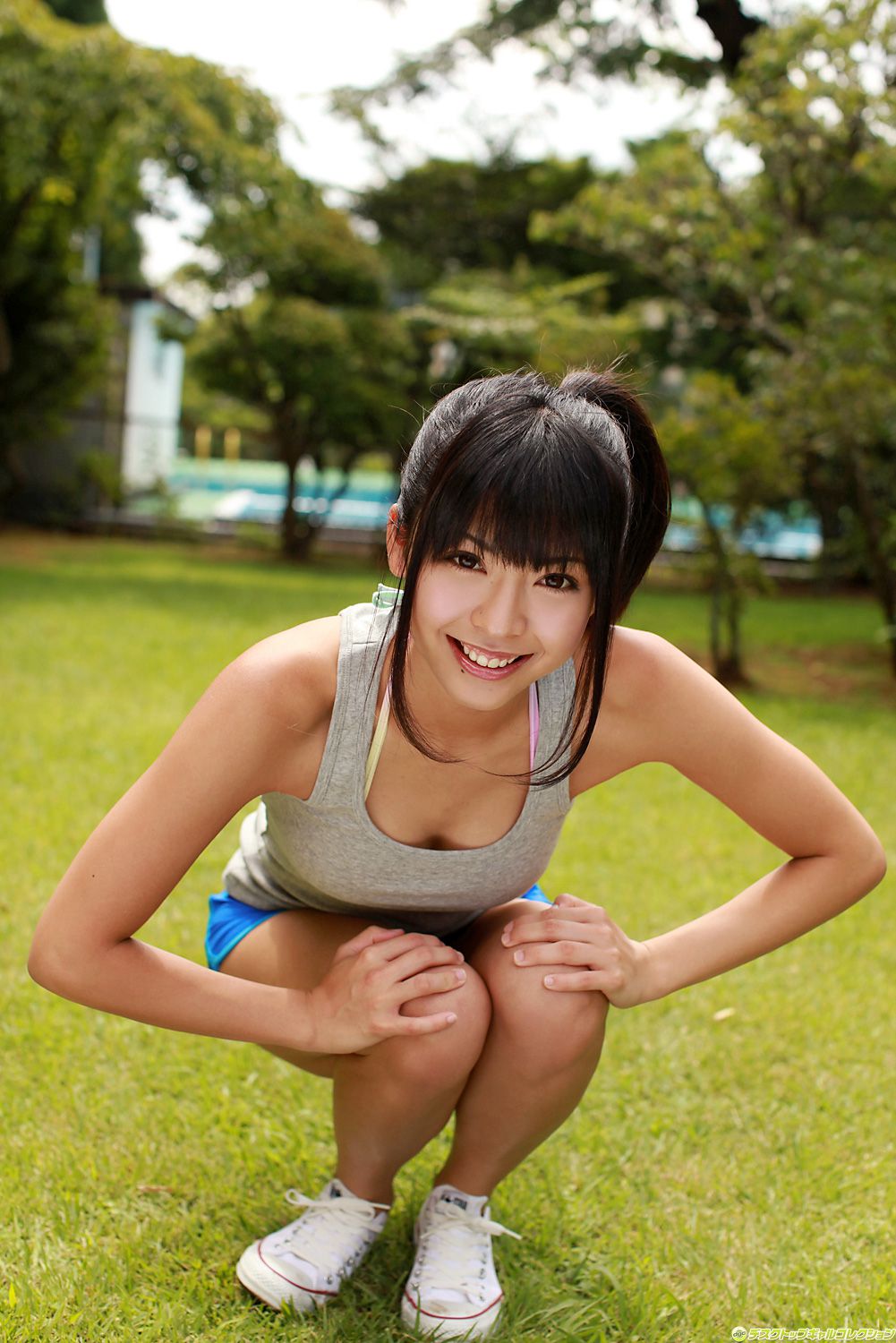 佐藤さくら《色白もち肌ボディのセクシー健康美》 [DGC] NO.1067_第2张
