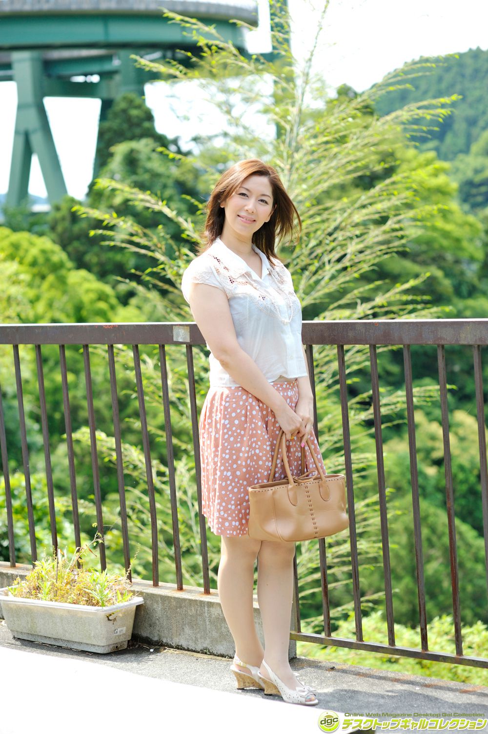 翔田千里《衰えを知らない美熟女の熟れた豊熟ボディ! 》 [DGC] NO.1195_第1张