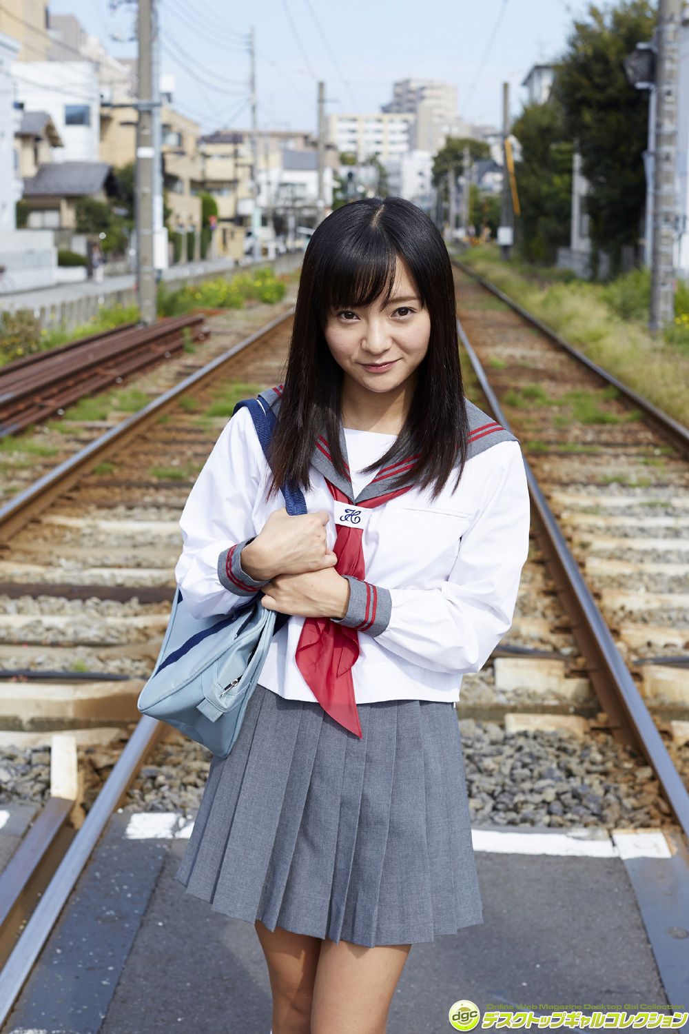 西永彩奈《人気のロリ系美少女が制服企画に再登場!》 [DGC] NO.1232_第1张