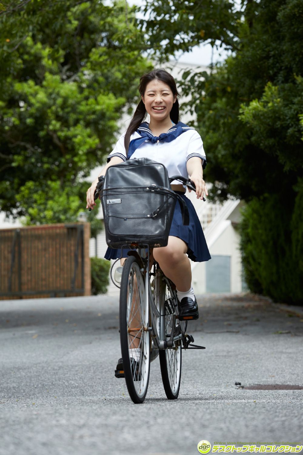 東條詩織《制服の下のFカップに完全ノックアウト!!》  [DGC] NO.1346_第4张