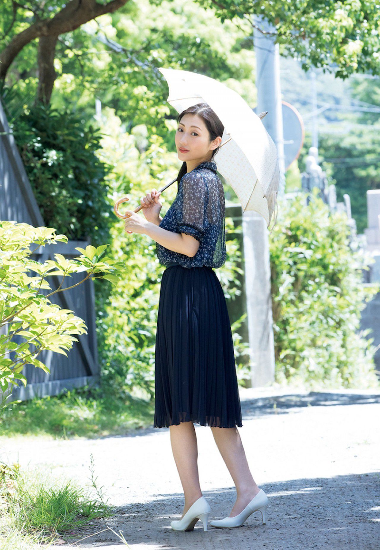 [FRIDAY] 2018.10.26 壇蜜 オールヌート? すへ?てを脱き?捨てる_第2张