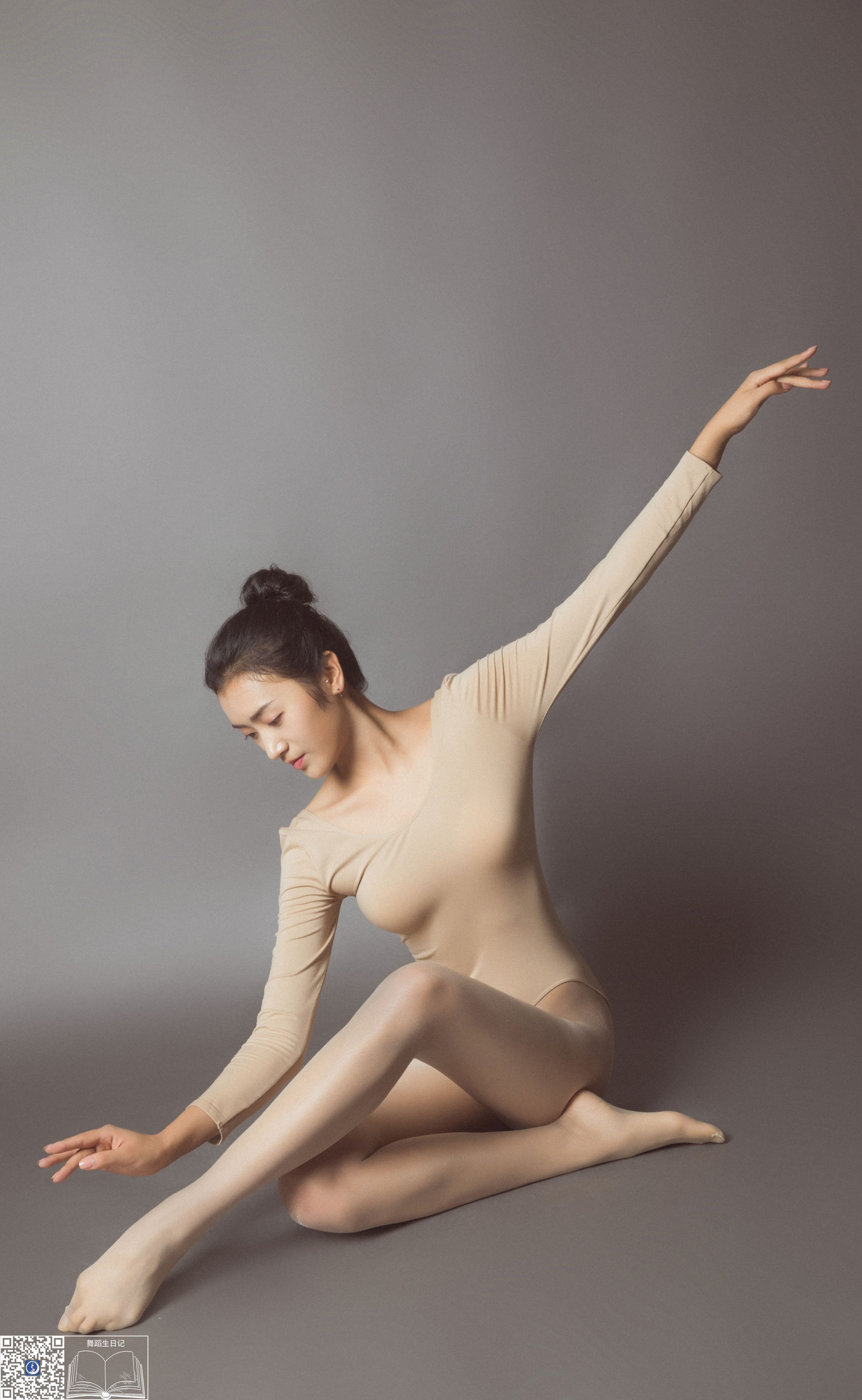 [嘉丽GALLI]舞蹈生日记 096 子墨_第1张