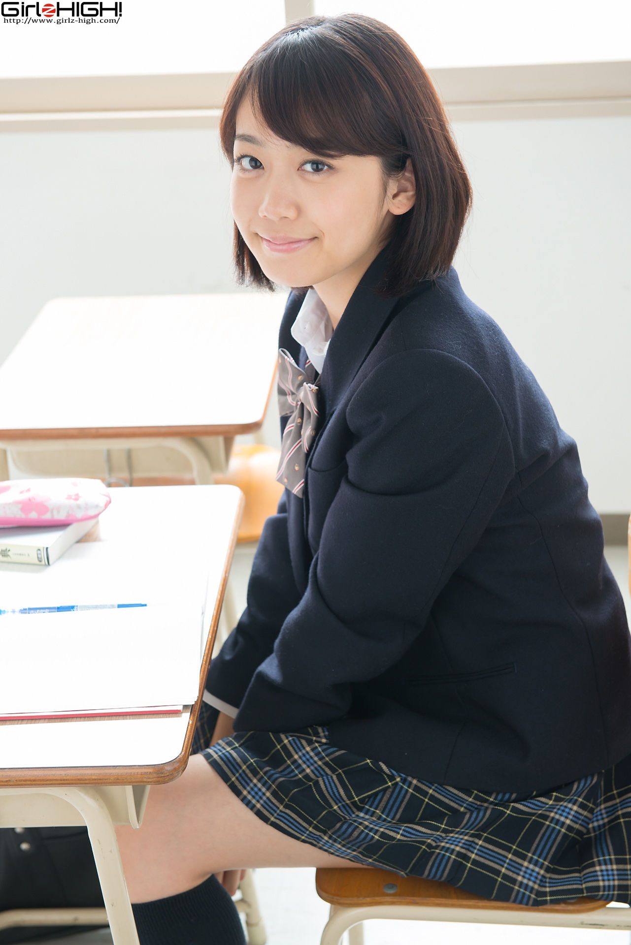 [Girlz-High] Koharu Nishino 西野小春 - 学生装 - bkoh_006_001_第2张