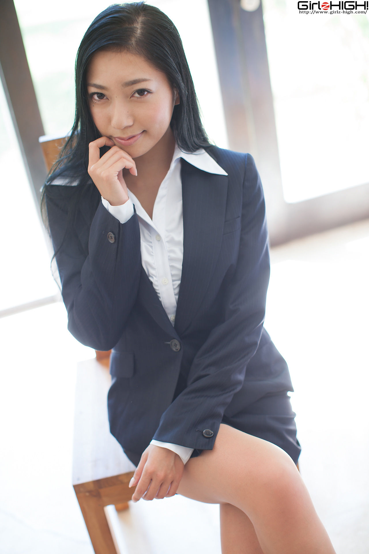 [Girlz-High] Ui Mita 三田羽衣 - 肉丝袜OL系列 - buno_012_001_第4张