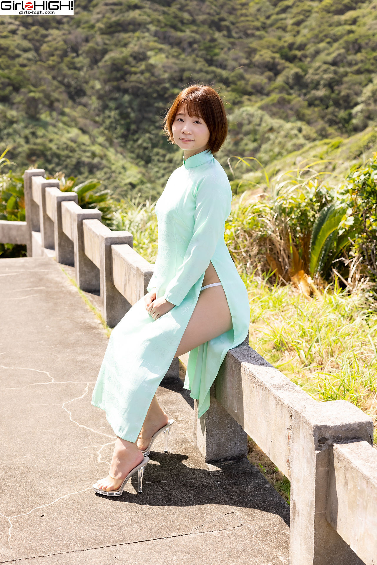 [Girlz-High] MANA 真奈 - bfaa_067_004_第1张