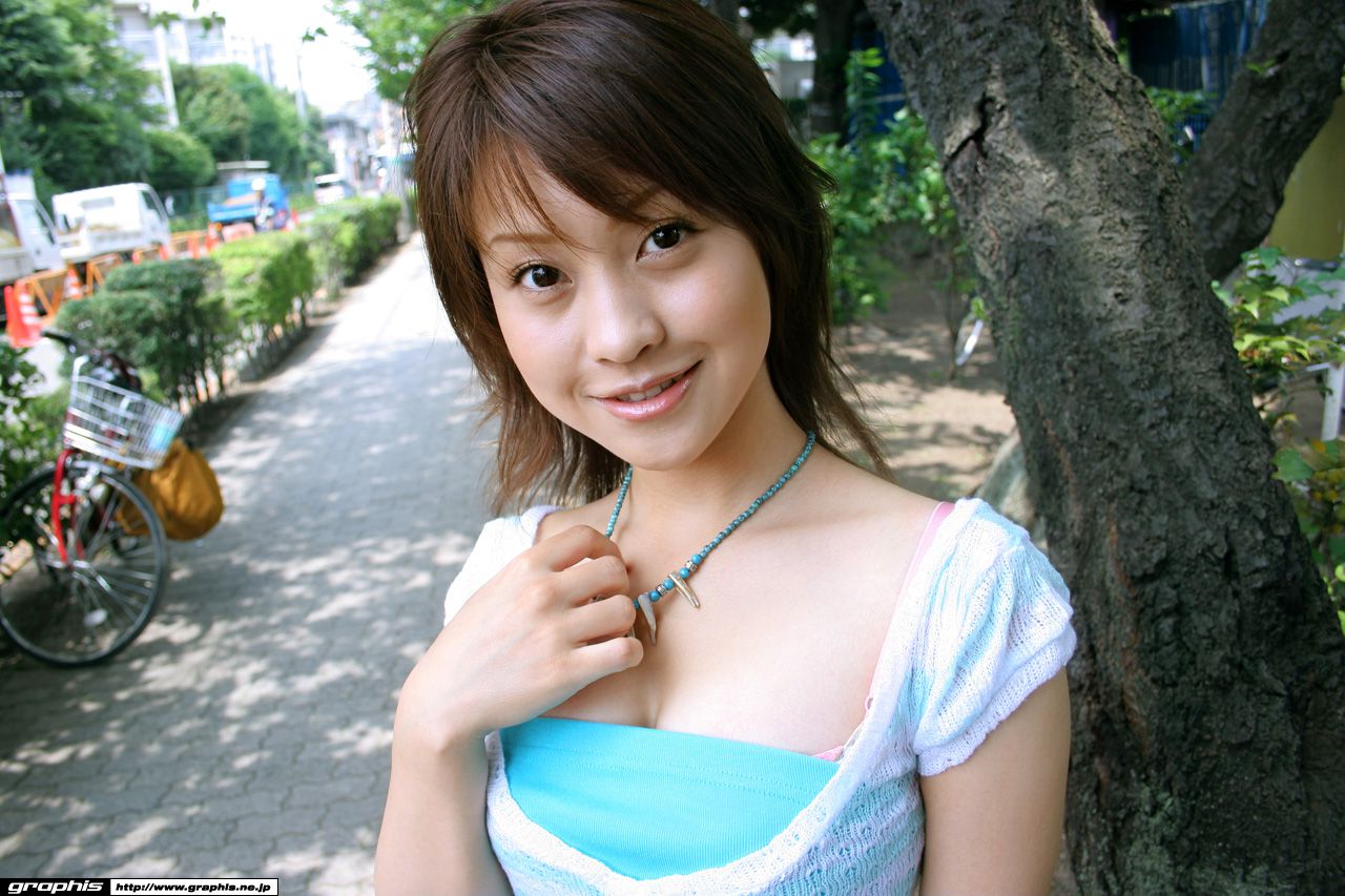 Ayumi Motomura 元村あゆみ [Graphis] First Gravure 初脱ぎ娘_第2张