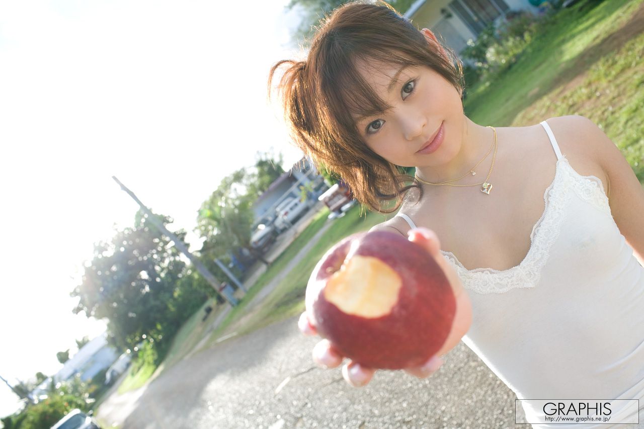 吉原ミィナ/吉原美那 [Graphis] First Gravure 初脱ぎ娘_第3张