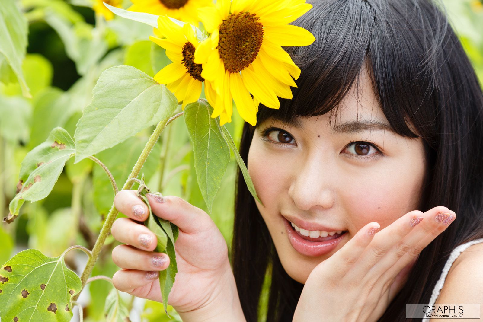 由爱可奈《Usual Girl》 [Graphis] Special Contents_第3张
