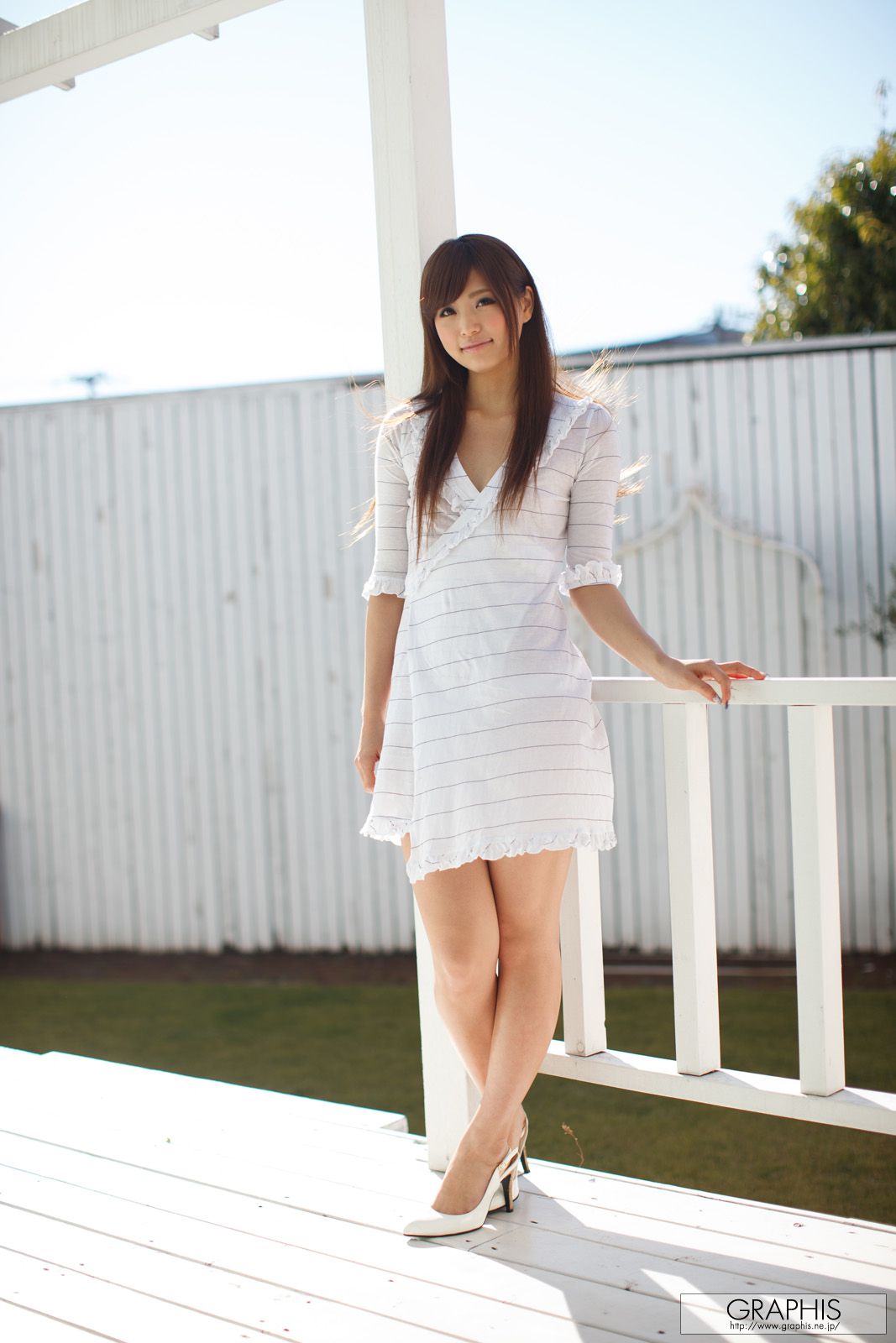 Harumi Tachibana 立花陽未/立花はるみ [Graphis] First Gravure 初脱ぎ娘_第2张