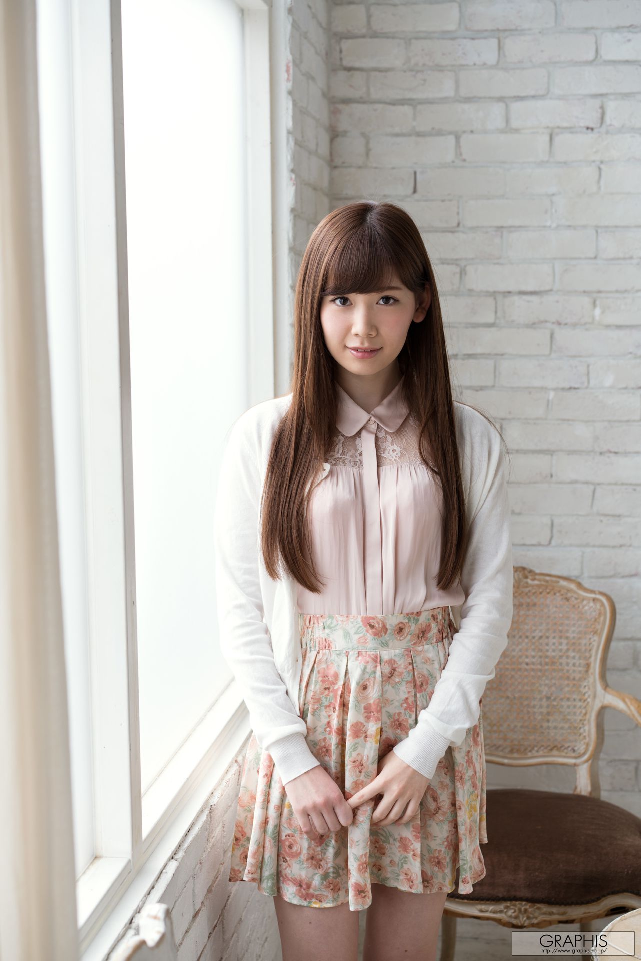 Tsumugi Akari 明里つむぎ/明里紬 [Graphis] First Gravure 初脫ぎ娘_第1张