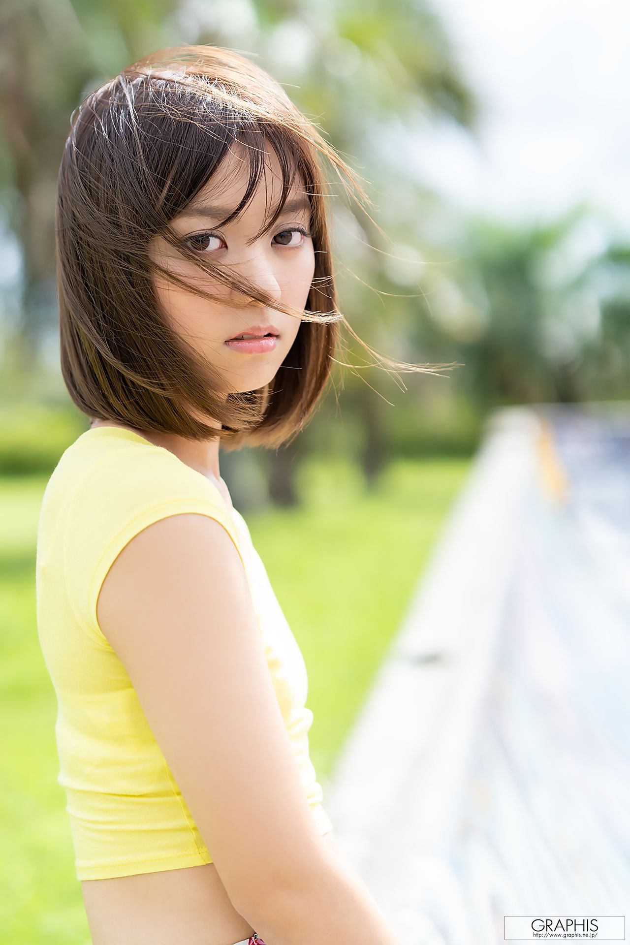 [Graphis] First Gravure 初脱ぎ娘 No.167 Suzu Monami もなみ鈴_第2张