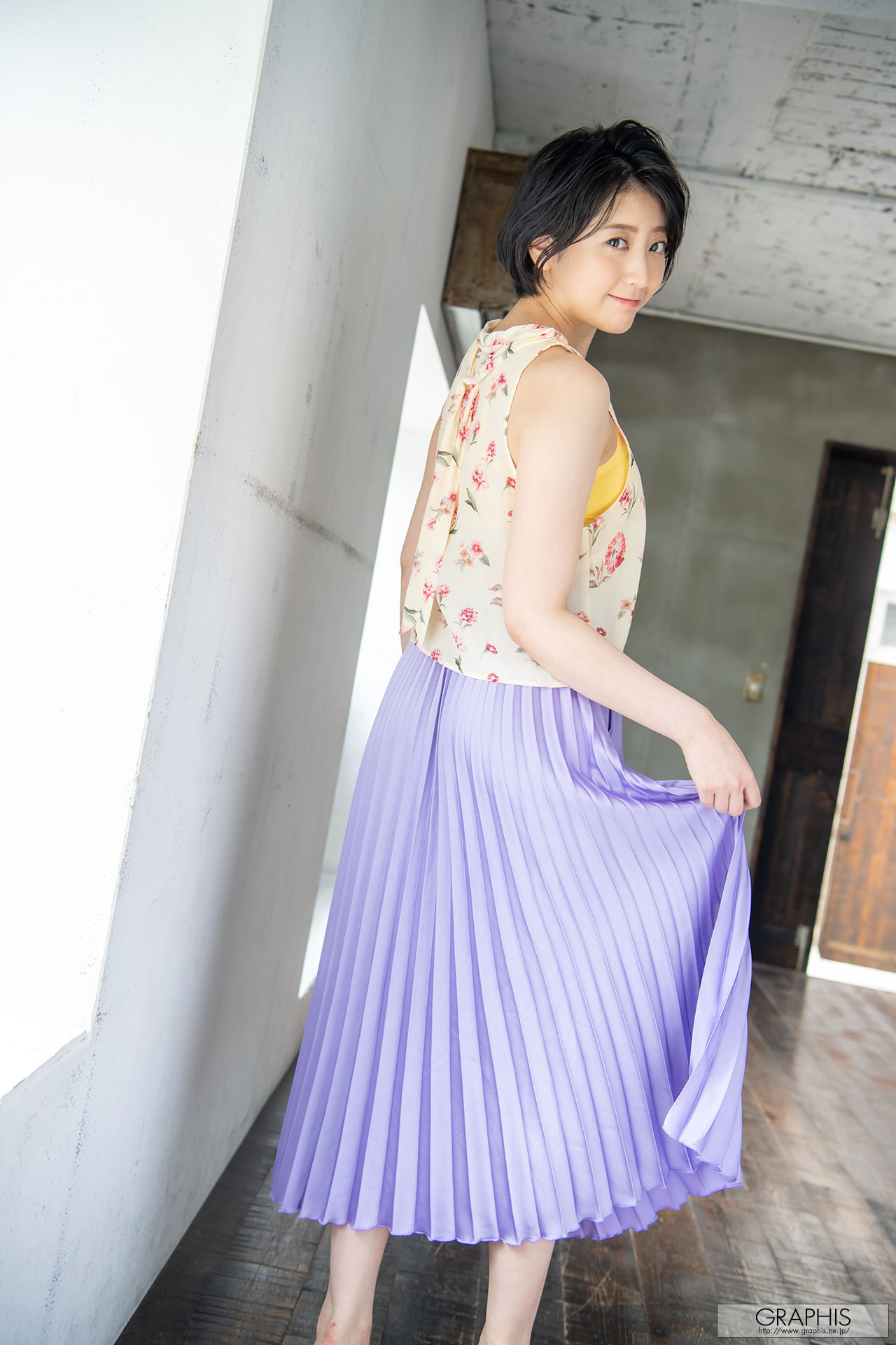 [Graphis] Gals474 Hibiki Natsume 夏目響 Sounds cute!!_第1张