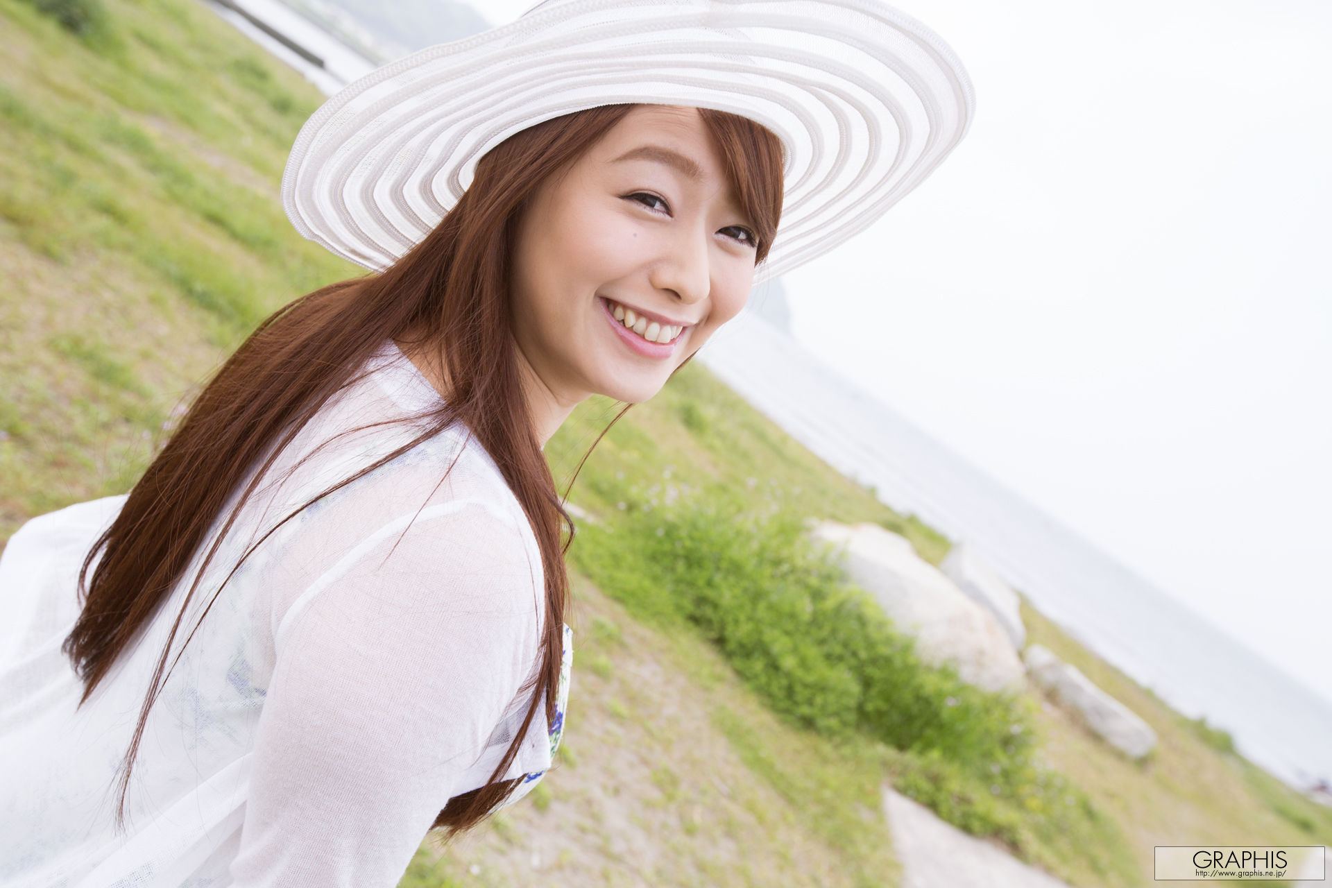 [Graphis] Special - Marina Shiraishi 白石茉莉奈 SPECIAL LIMITED GALLERY_第1张