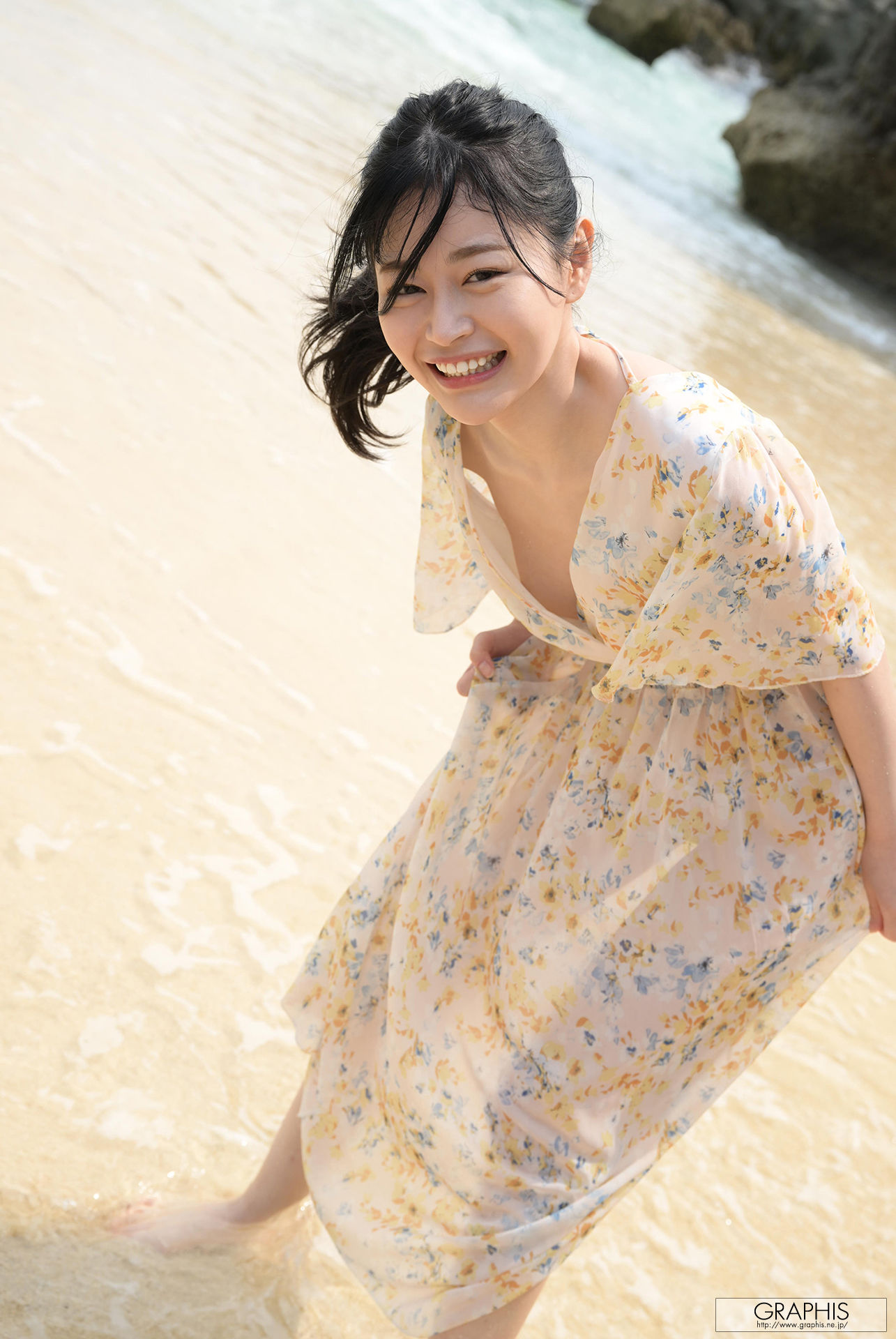 [Graphis Gals] NO.545 Uta Hibino 響乃うた Refreshing Smile uta-hibino01_第2张