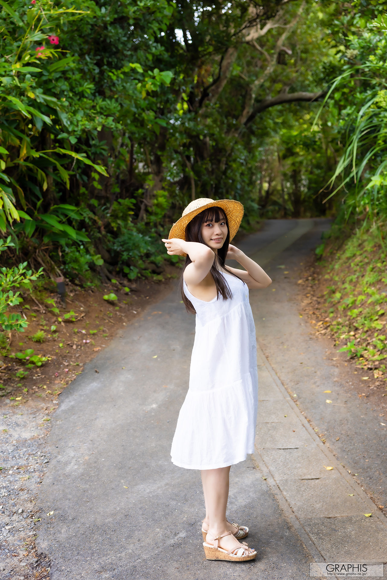 [Graphis Gals] NO.547 Urara Kanon 花音うらら To Be Loved urara-kanon01_第1张