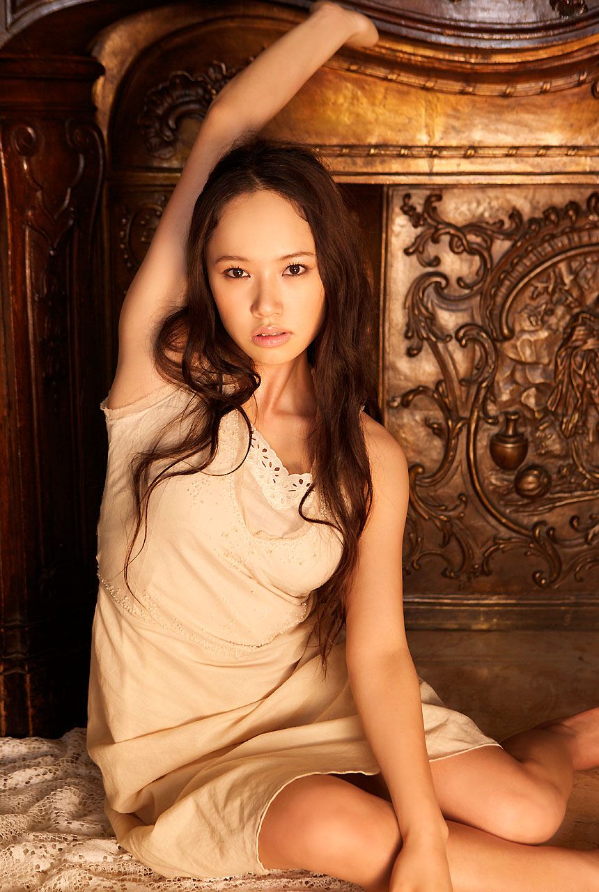 ソニンSonim《Night of Queen》 [Image.tv]_第2张