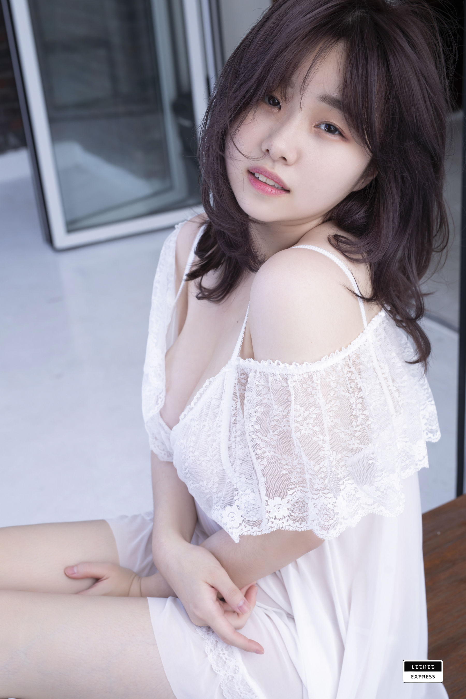 [LEEHEE EXPRESS]  LEHF-073A - Merry_第2张