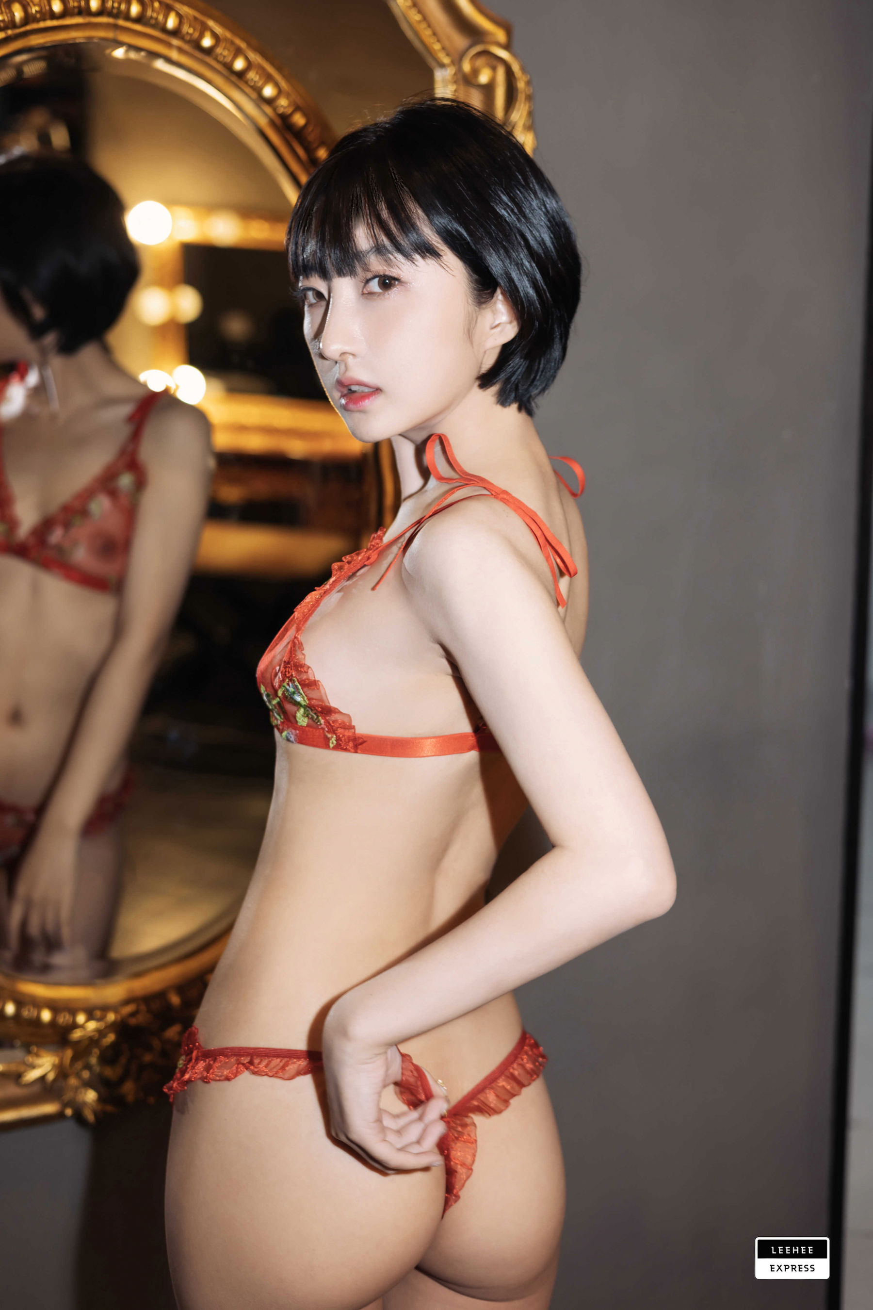 [LEEHEE EXPRESS]  LEHC-036 - Nari_第1张