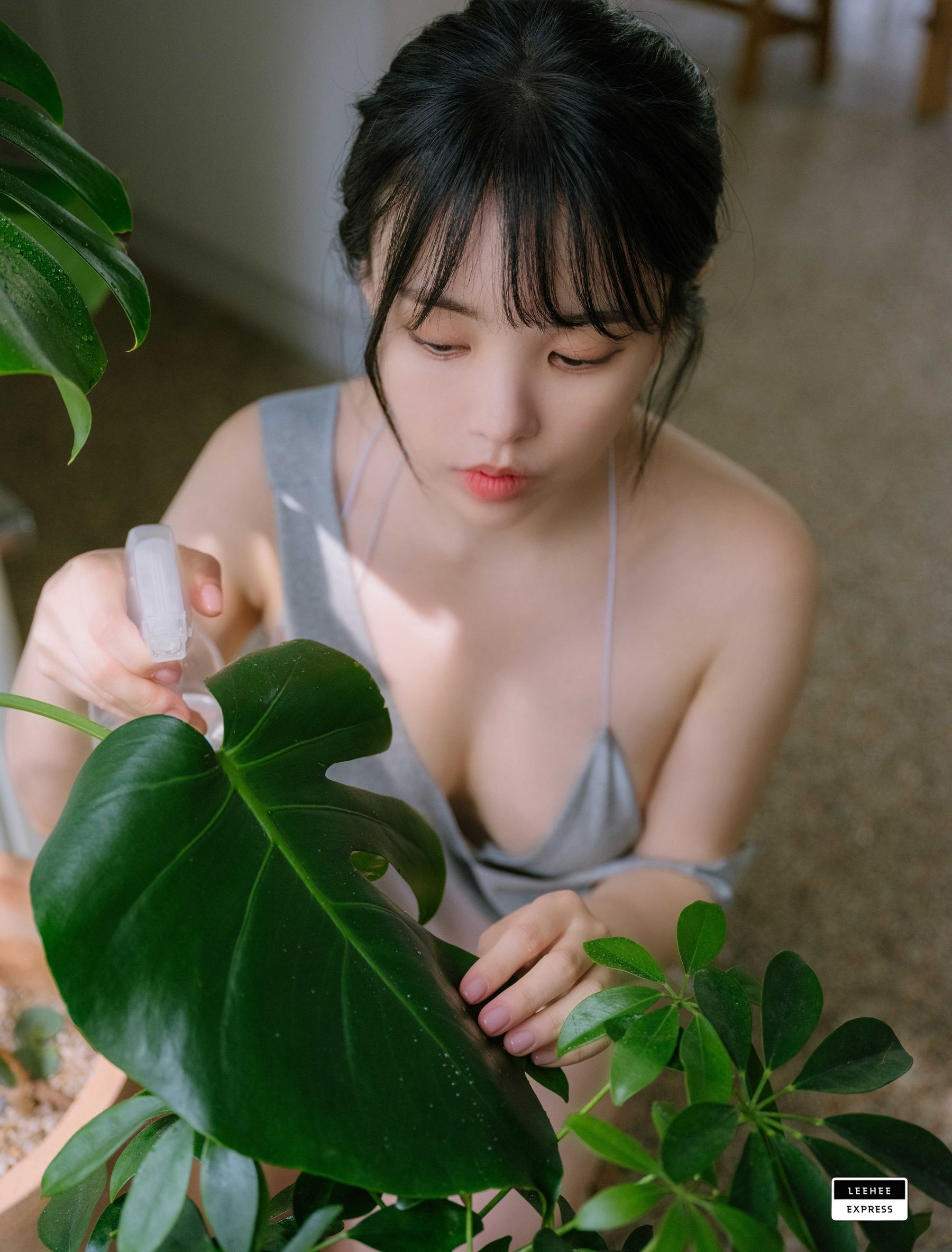 [LEEHEE EXPRESS] LEND-037 - Yuri_第3张