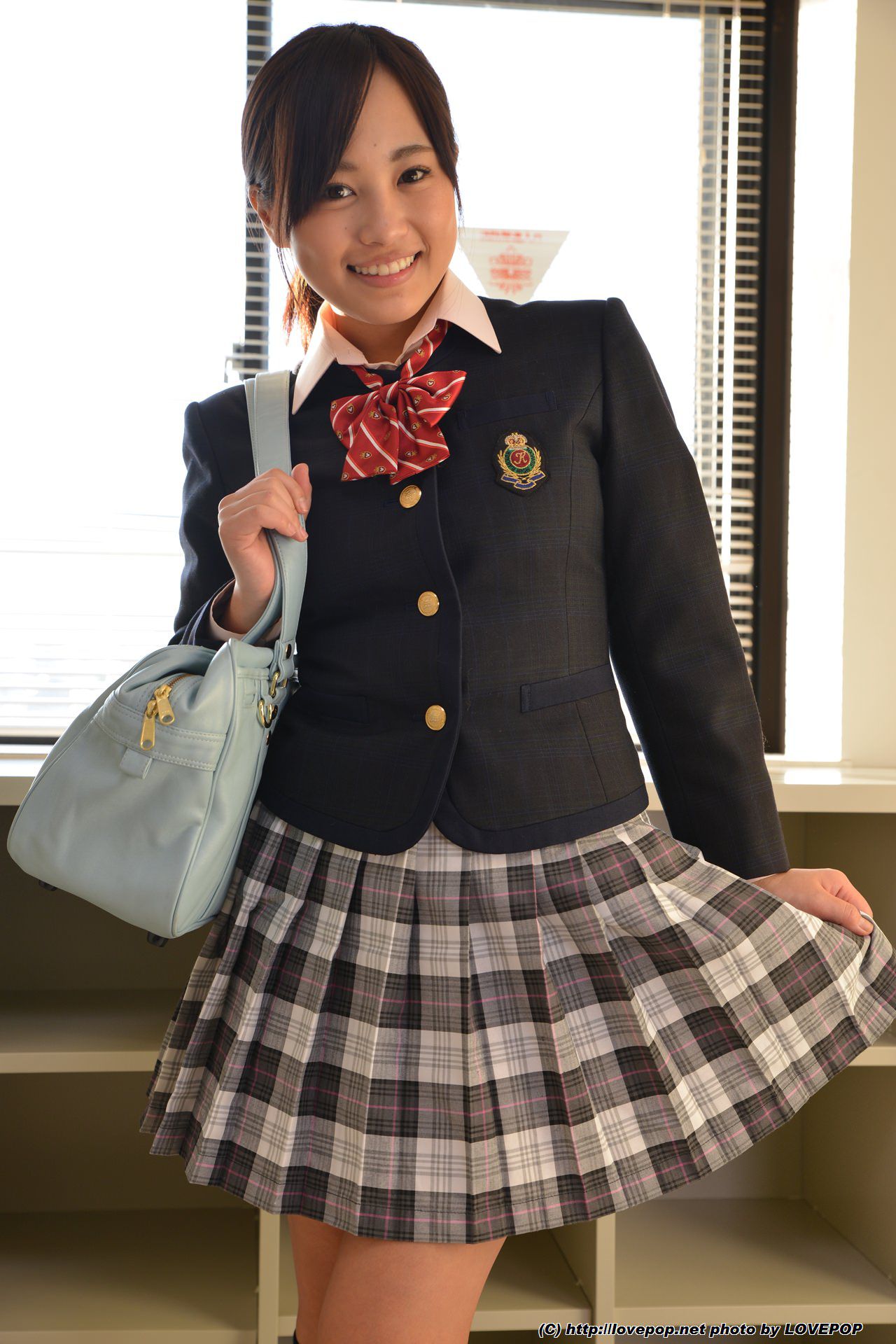 Emi Asano 浅野えみ 学生制服 Set4 [LovePop]_第2张