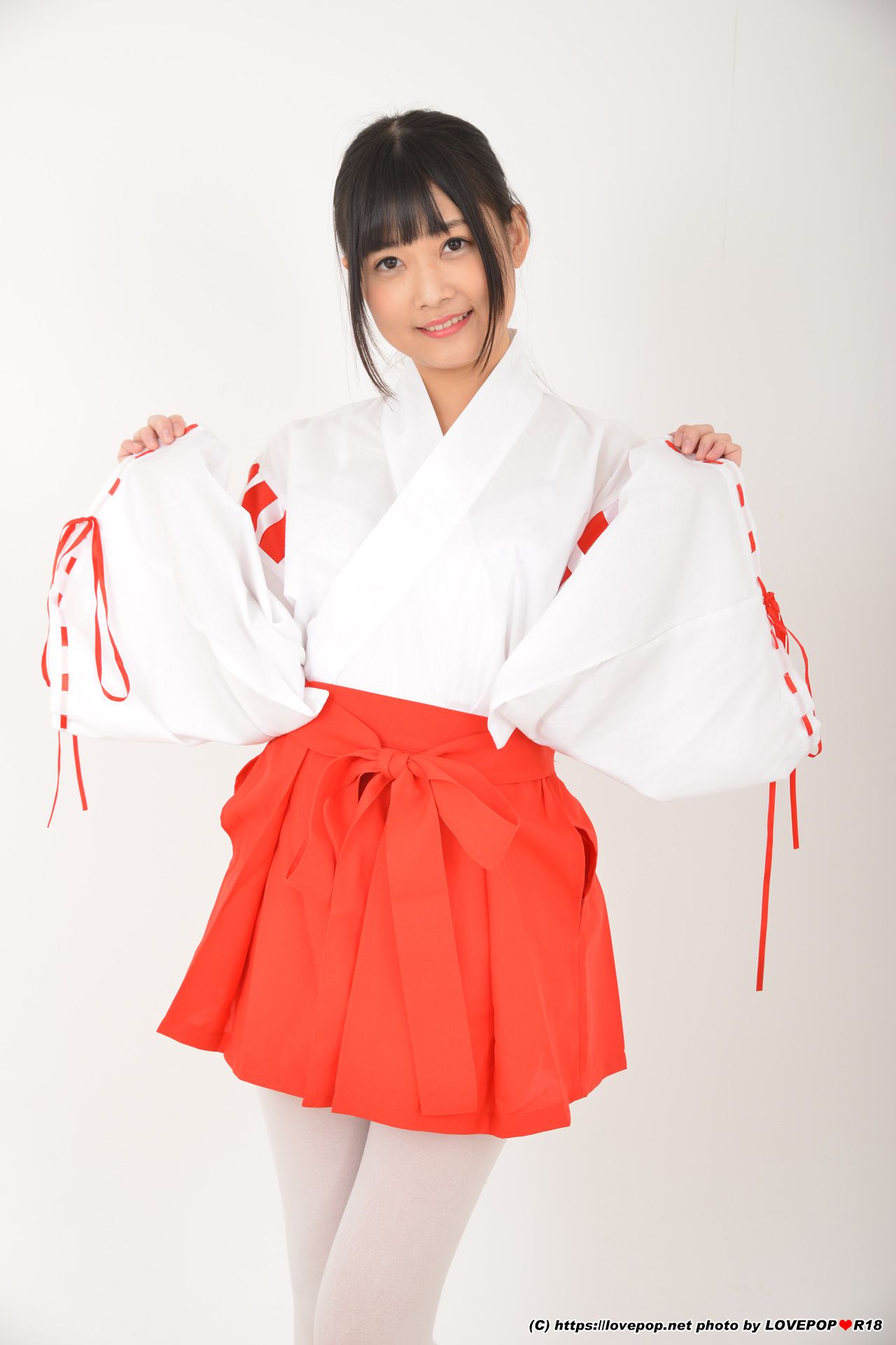 [LOVEPOP] Suzu Yamai 山井すず Photoset 06_第2张