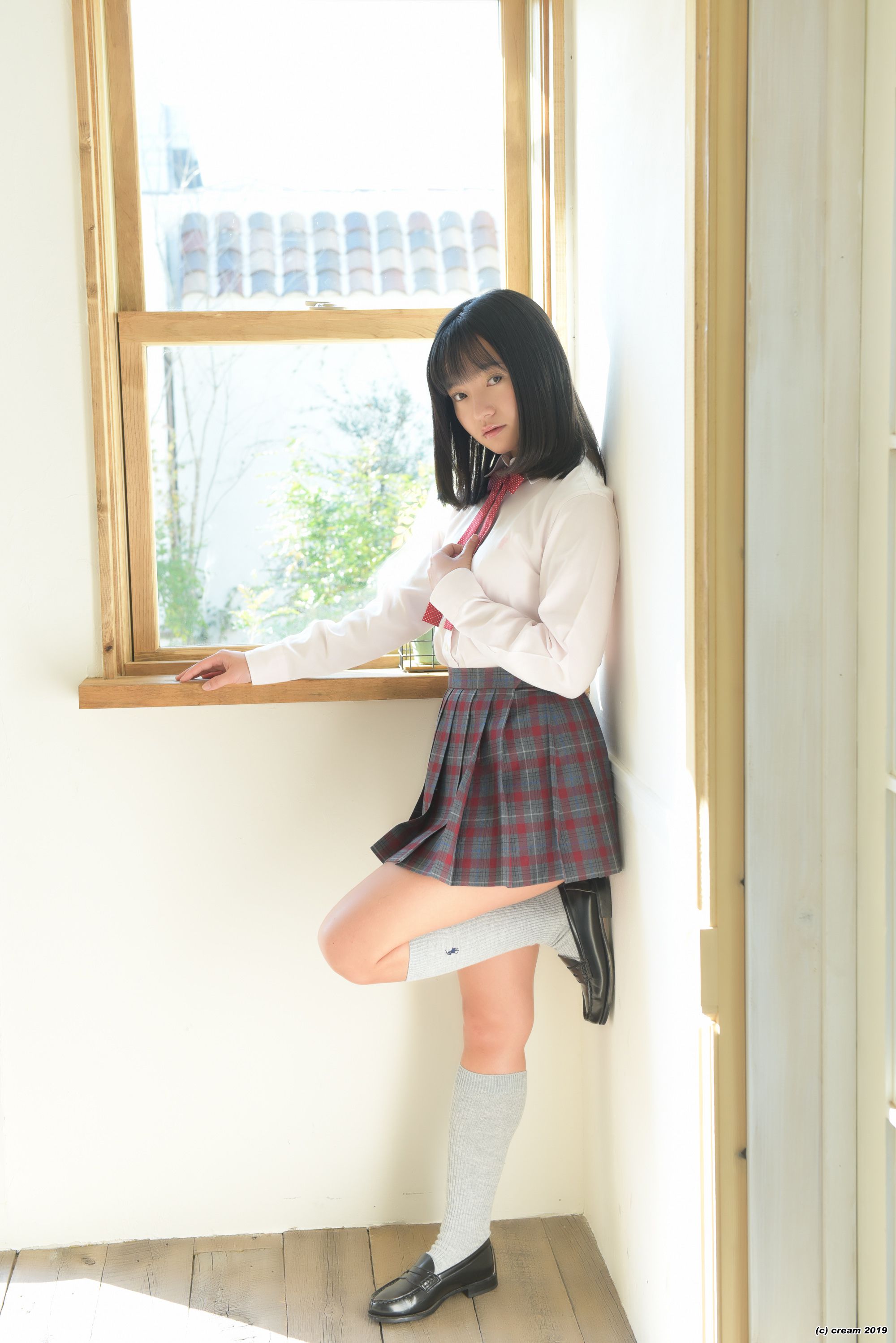 [LOVEPOP] Ayana Nishinaga 西永彩奈 Ayana Stripes - (Cream) - PPV_第1张