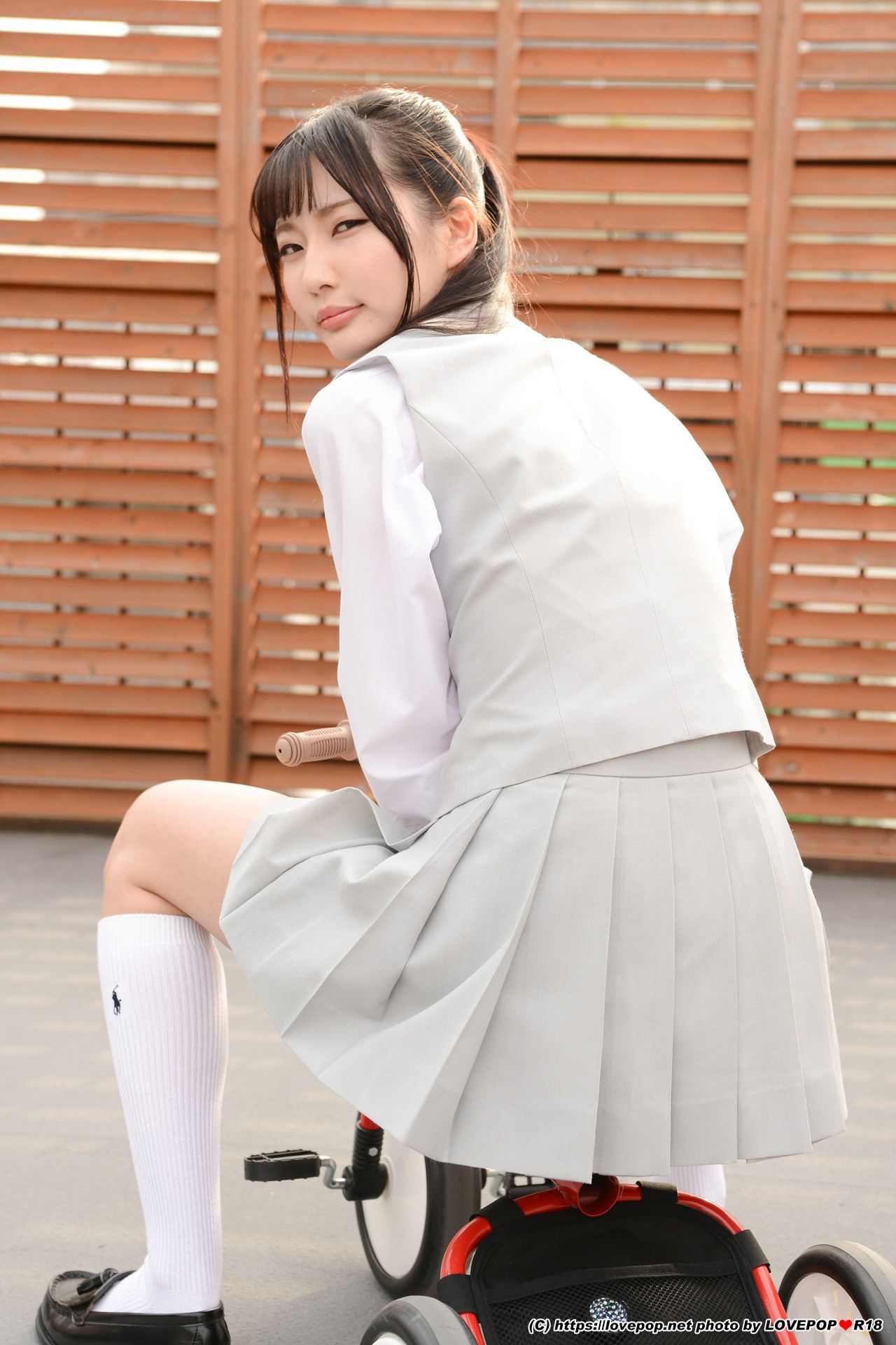 [LOVEPOP] Aika Usagi 宇佐木あいか Photoset 05_第4张