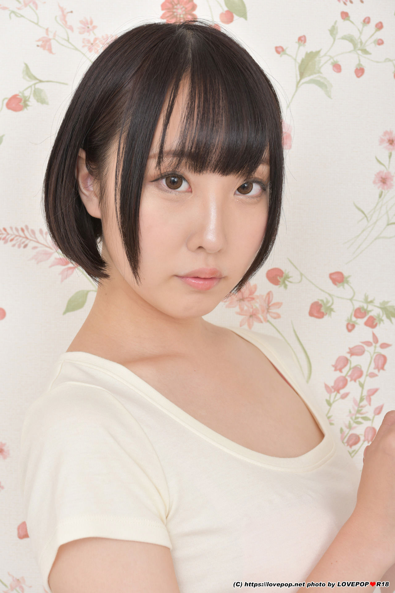 [LOVEPOP] Saku Kurosaki 黒崎さく Photoset 01_第4张
