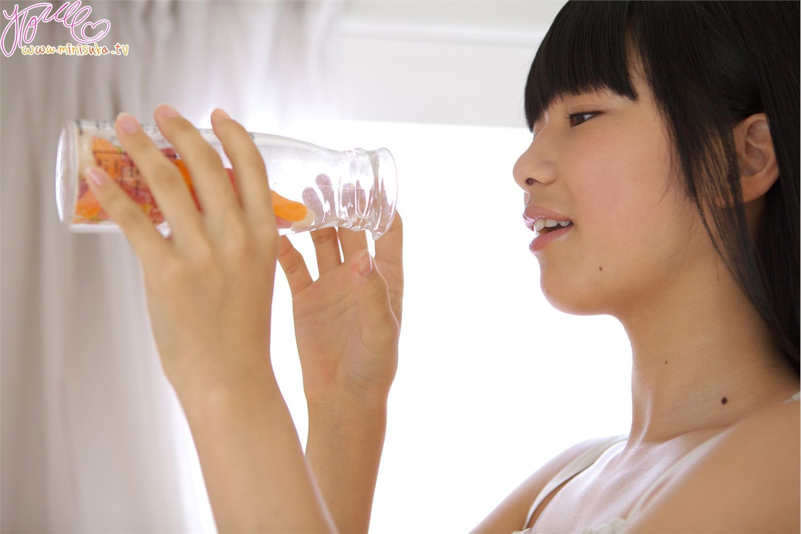 山中知恵 Tomoe Yamanaka 第一部 [Minisuka.tv] 现役女子高生_第1张