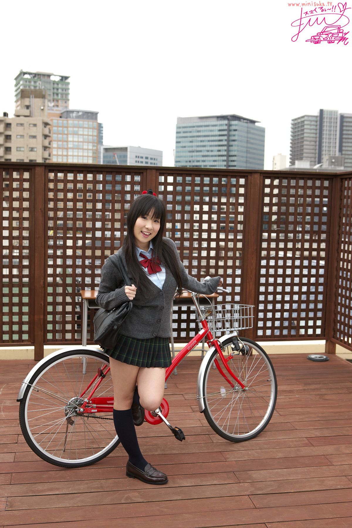 桐山瑠衣 Rui Kiriyama 第一部 [Minisuka.tv] 现役女子高生_第1张