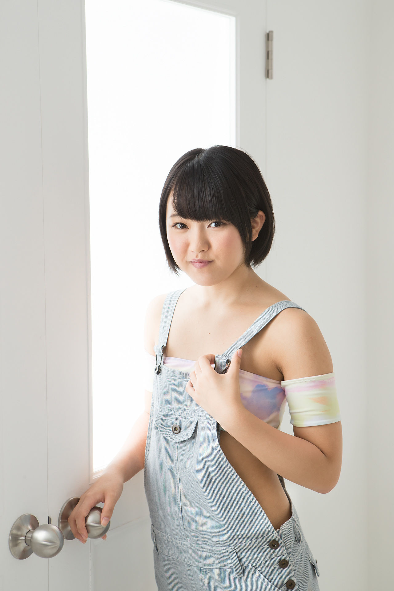 Anju Kouzuki 香月りお《吊带牛仔热裤》 [Minisuka.tv]_第3张