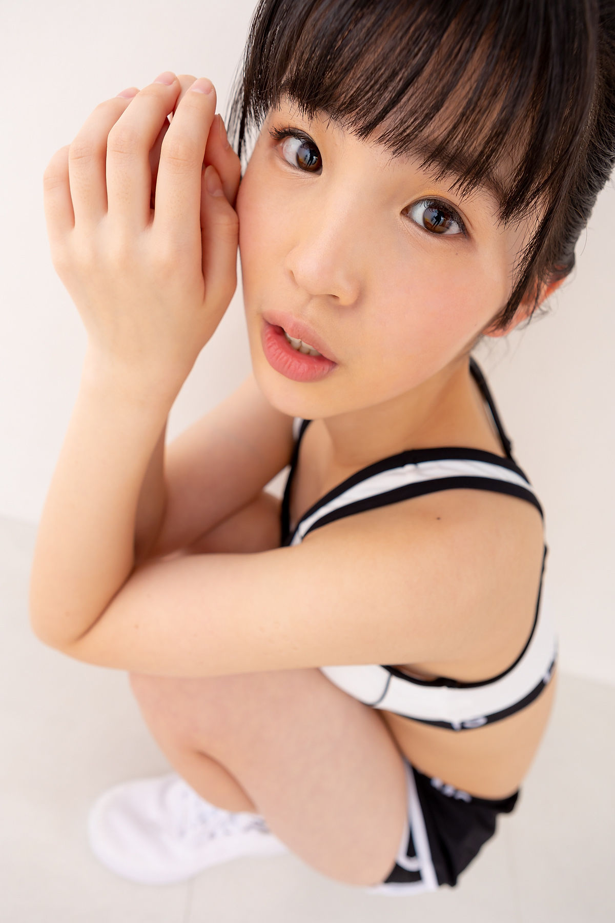 [Minisuka.tv] Ami Manabe 眞辺あみ - Fresh-idol Gallery 67_第2张