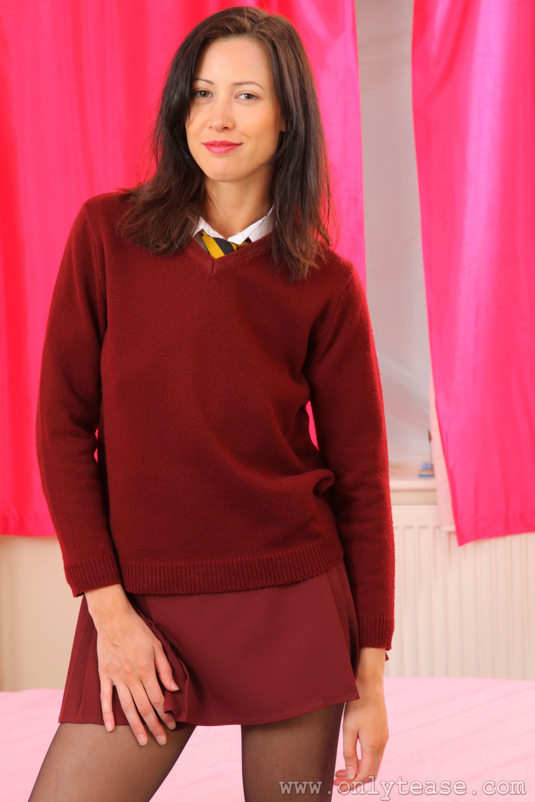 [OnlyTease] Carole《丝袜制服诱惑》_第2张