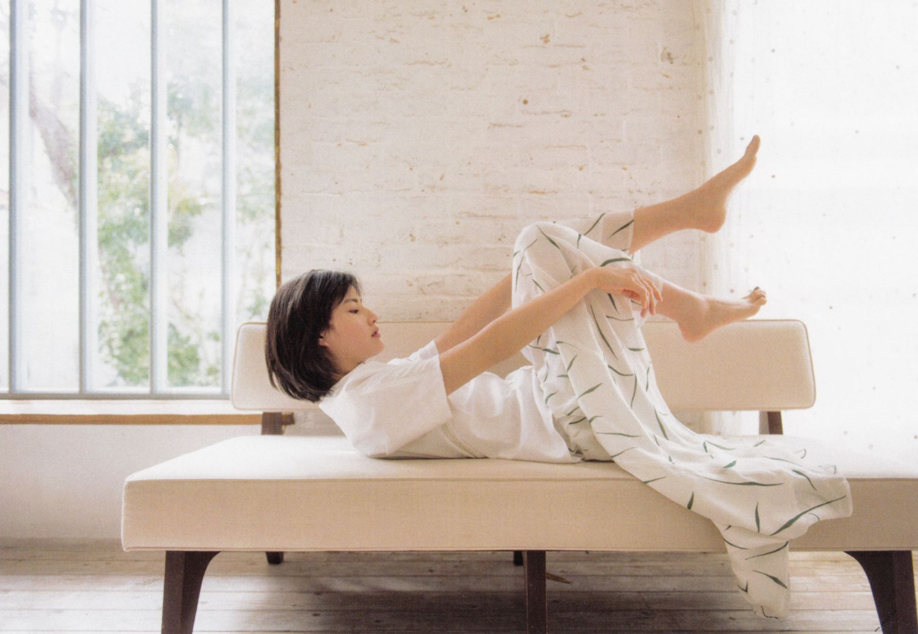 Ai Hashimoto 橋本愛《杂志图片》 写真合集 [PhotoBook]_第2张