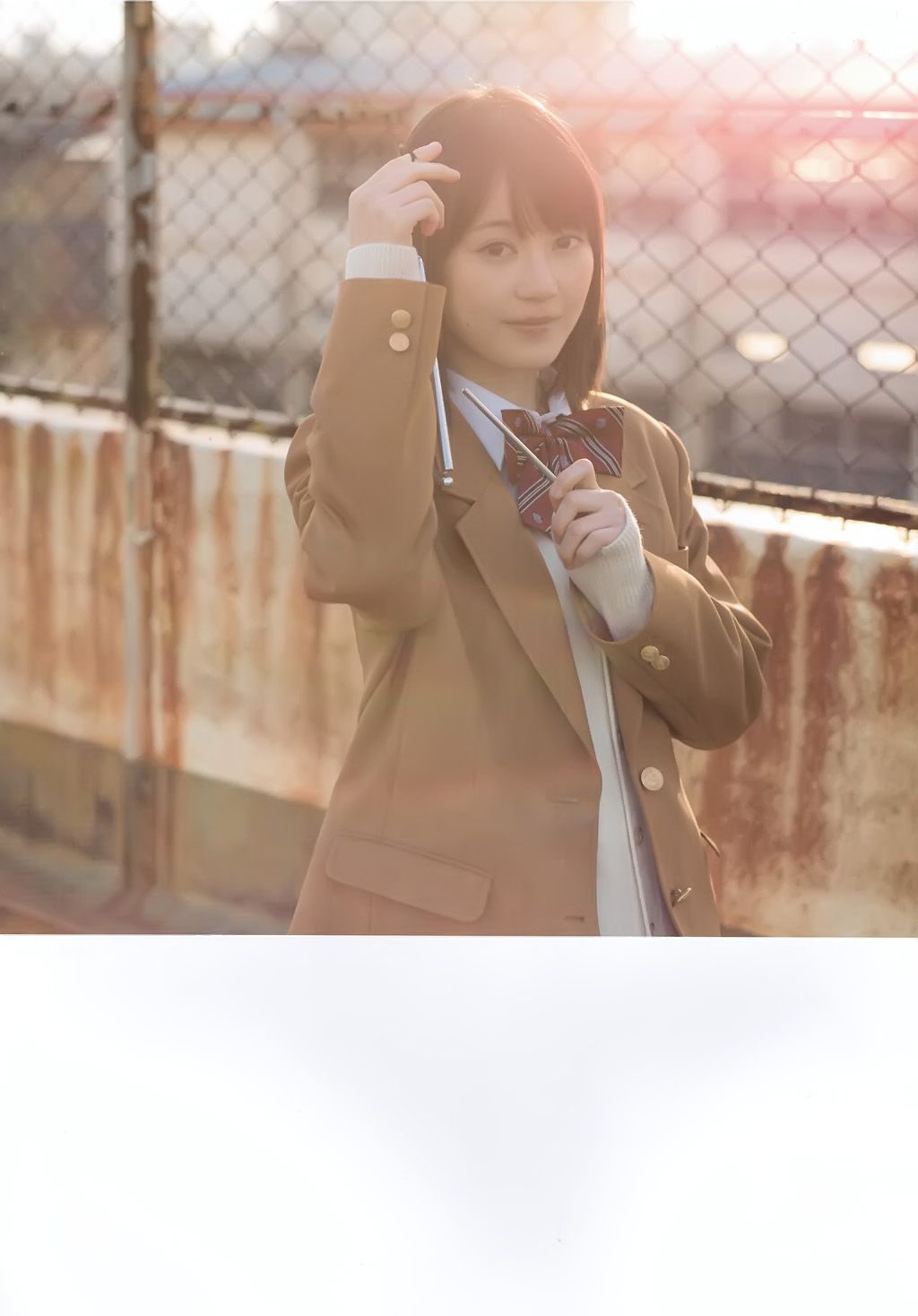 生田絵梨花、兒玉遥 《Graduation 高校卒業》[PB]_第2张