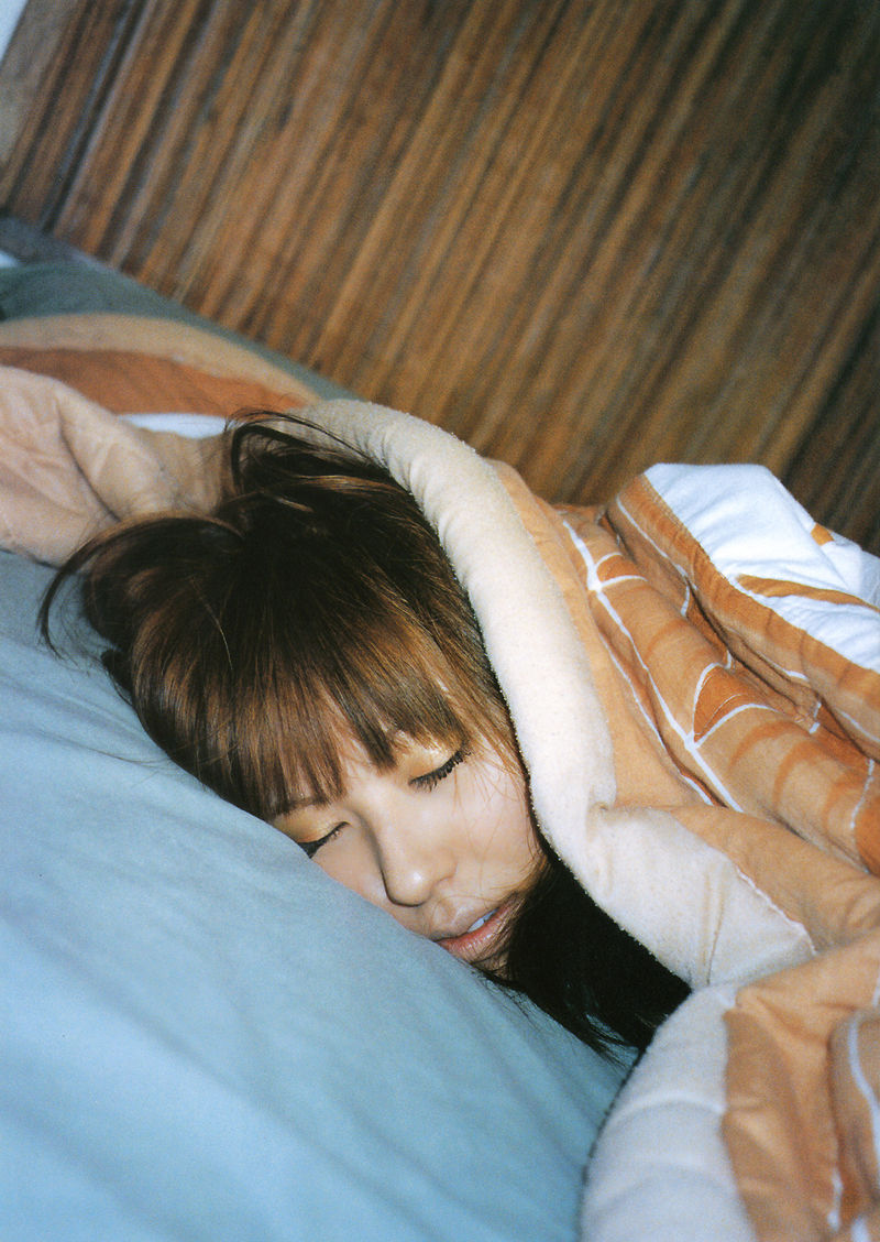 若槻千夏《Chinatty》 [PhotoBook]_第2张