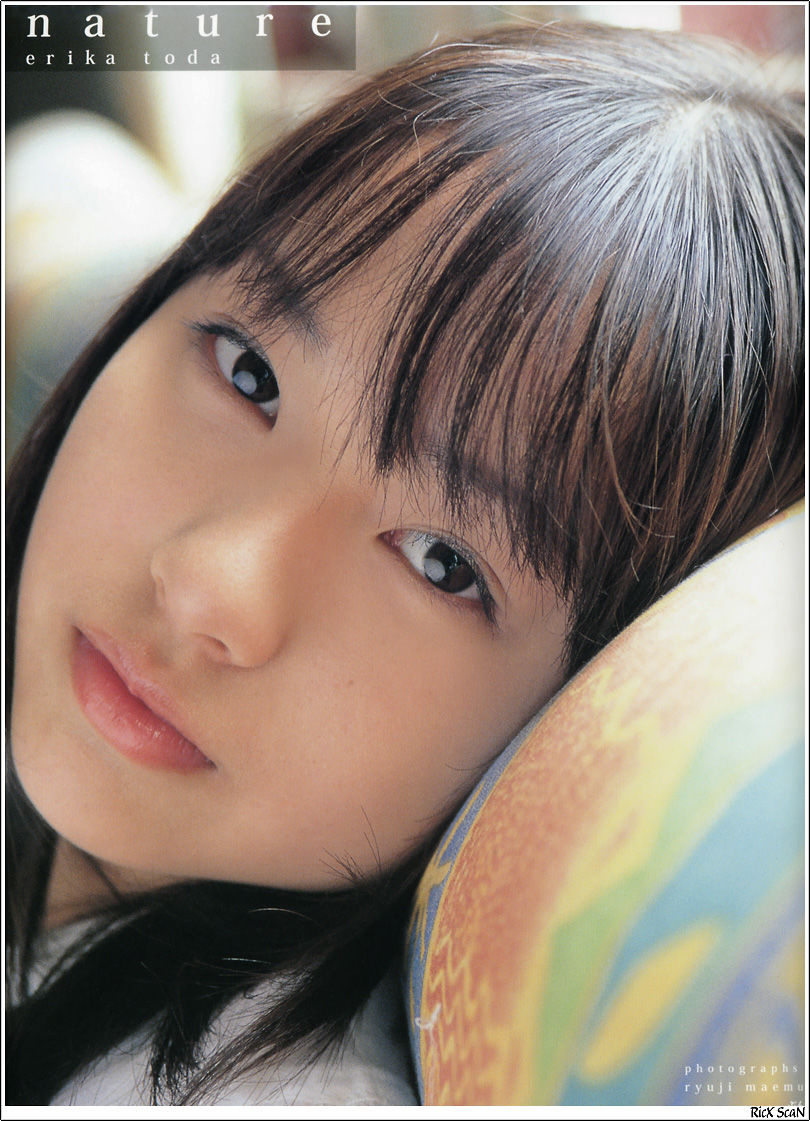 戸田恵梨香《Nature》 [Photobook]_第2张