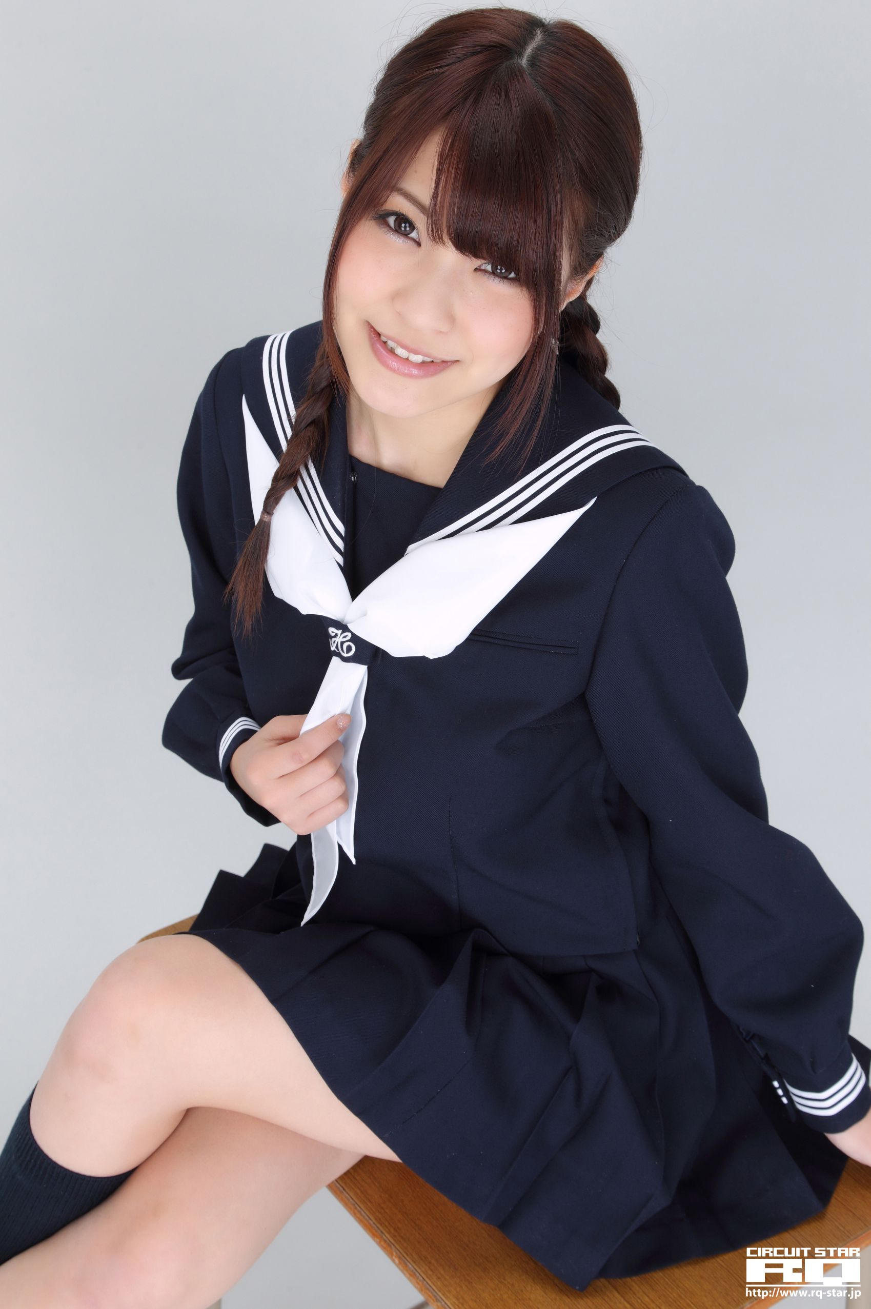 [RQ-STAR] NO.00607 柚崎明日香/岸明日香 High School 写真集_第1张