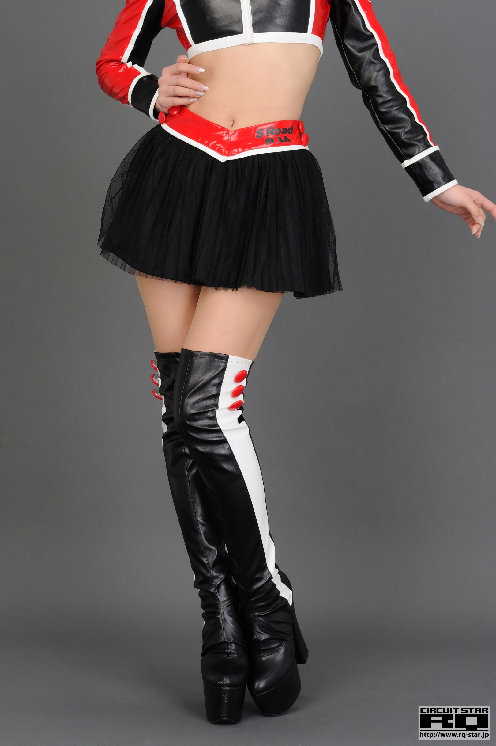 [RQ-STAR] NO.00718 熊乃あい Race Queen 赛车女郎 写真集_第4张