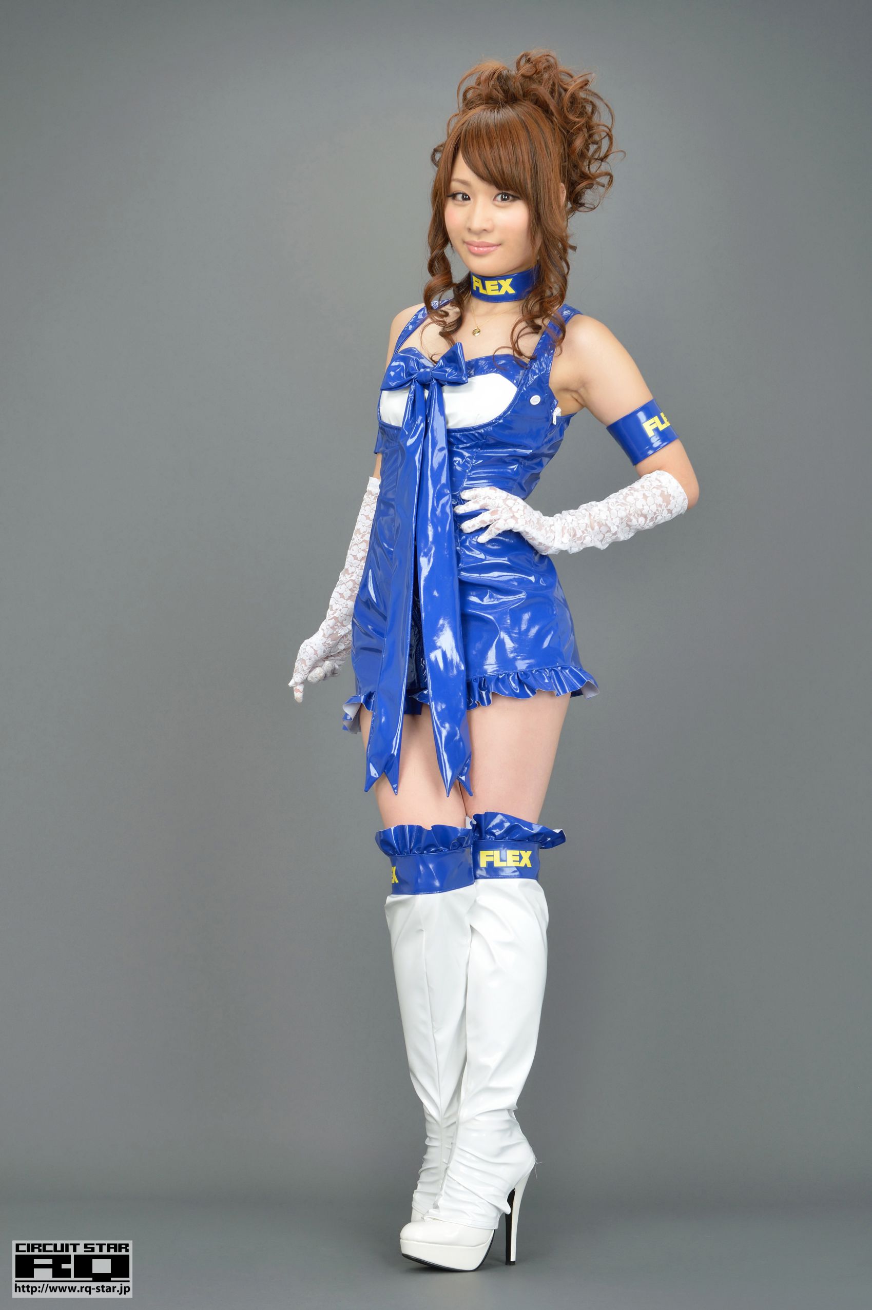 [RQ-STAR] NO.00801 坂植由梨子 Race Queen 赛车女郎 写真集_第3张