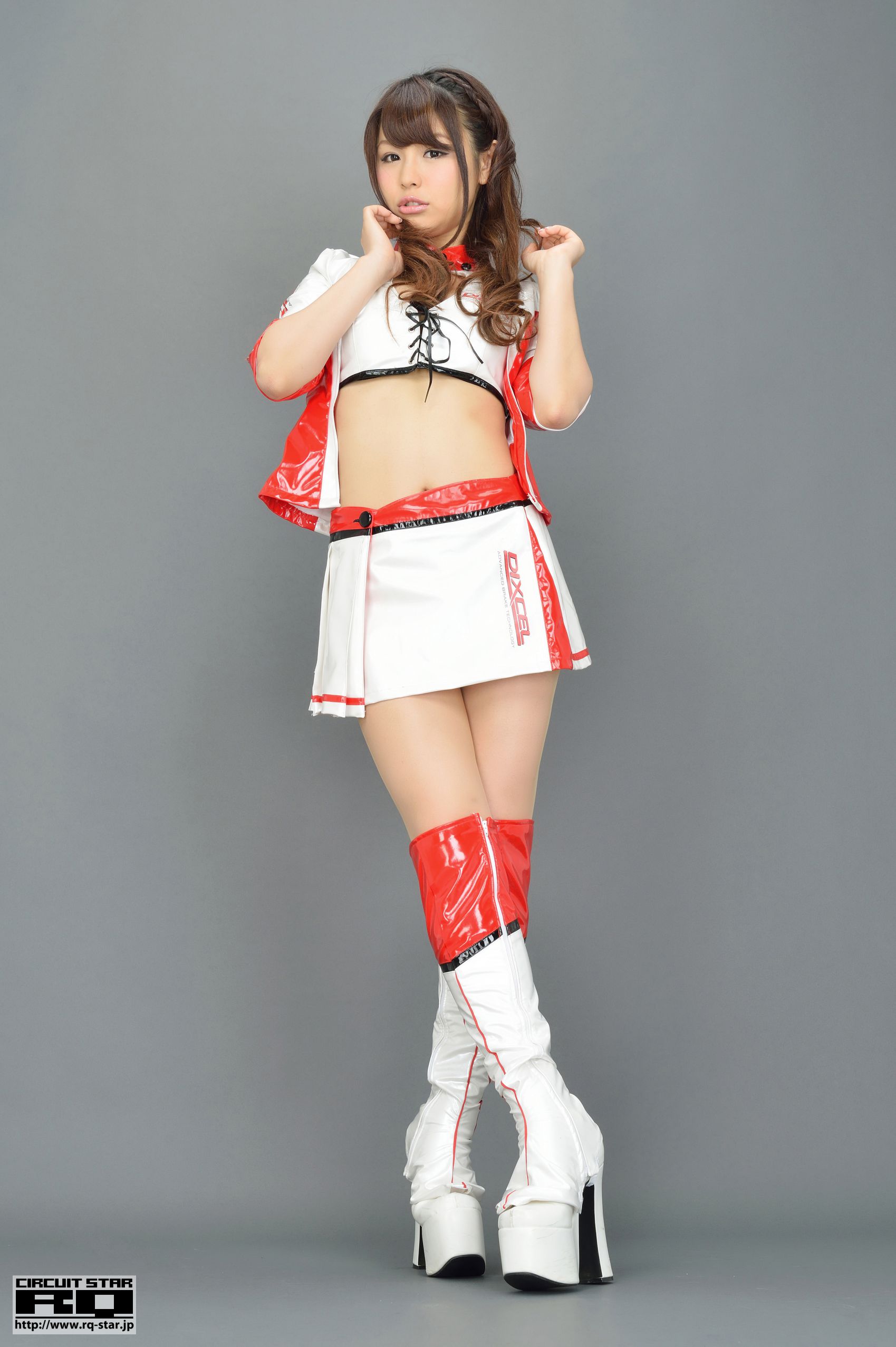 [RQ-STAR] NO.00825 Sayaka Aoi 蒼井彩加 Race Queen 写真集_第3张