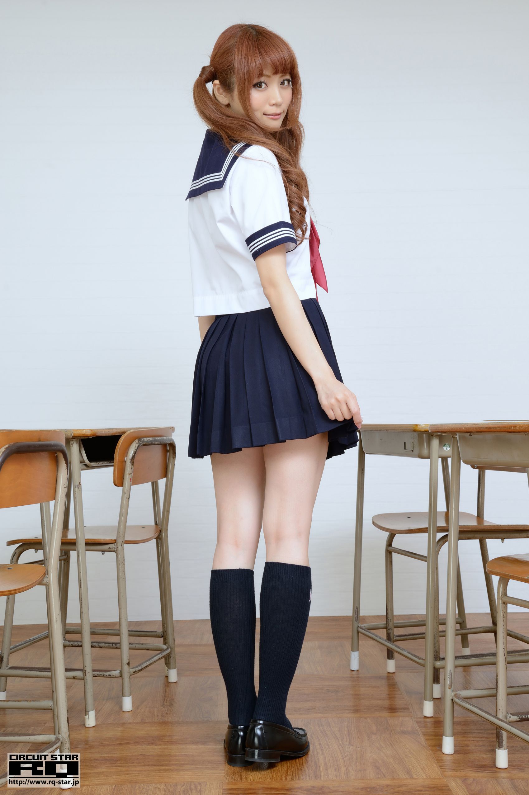 [RQ-STAR] NO.00831 朔矢あいね Sailor Girl 水手服 写真集_第4张